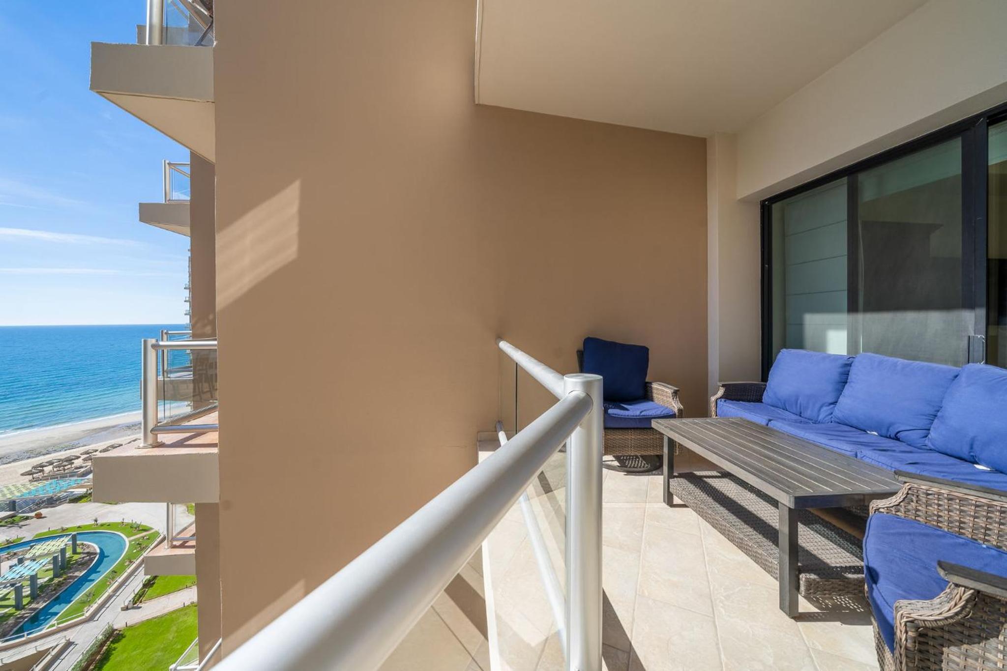 Las Palomas OV 4BR 4BA Cortez 901