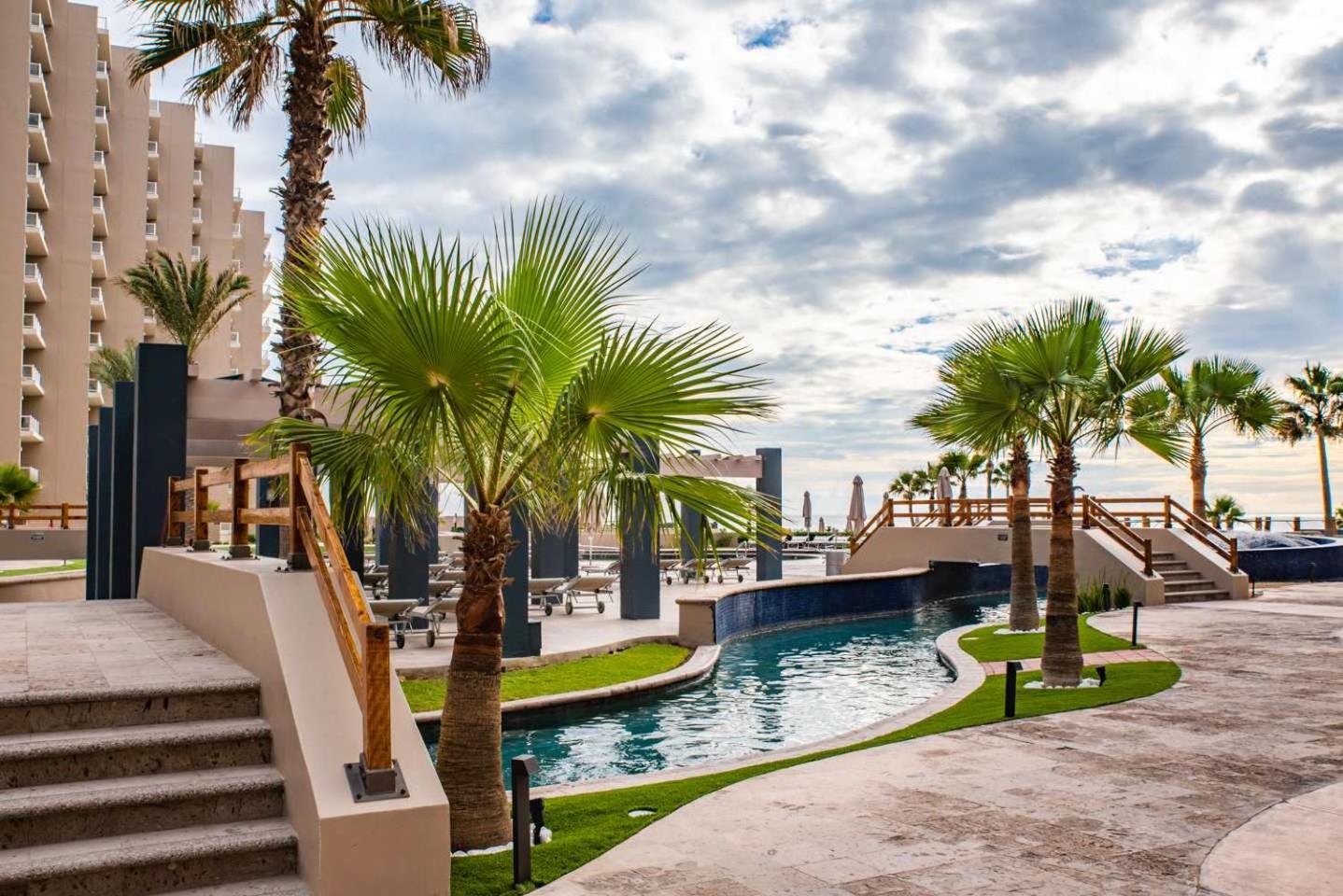 Las Palomas OV 4BR 4BA Cortez 901