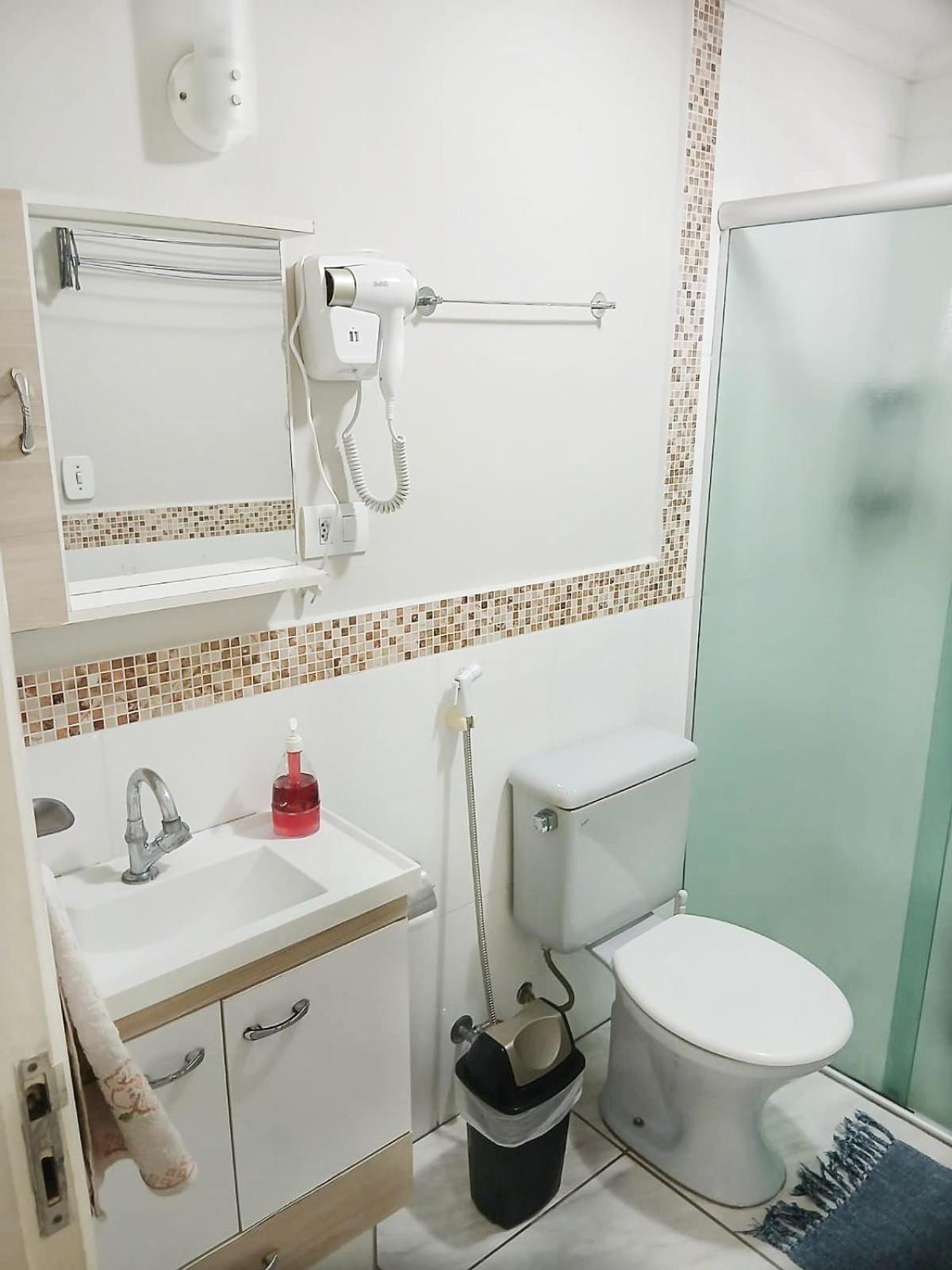 Apartamento 222 Pé na Praça 1 vaga Garagem 6 hóspedes