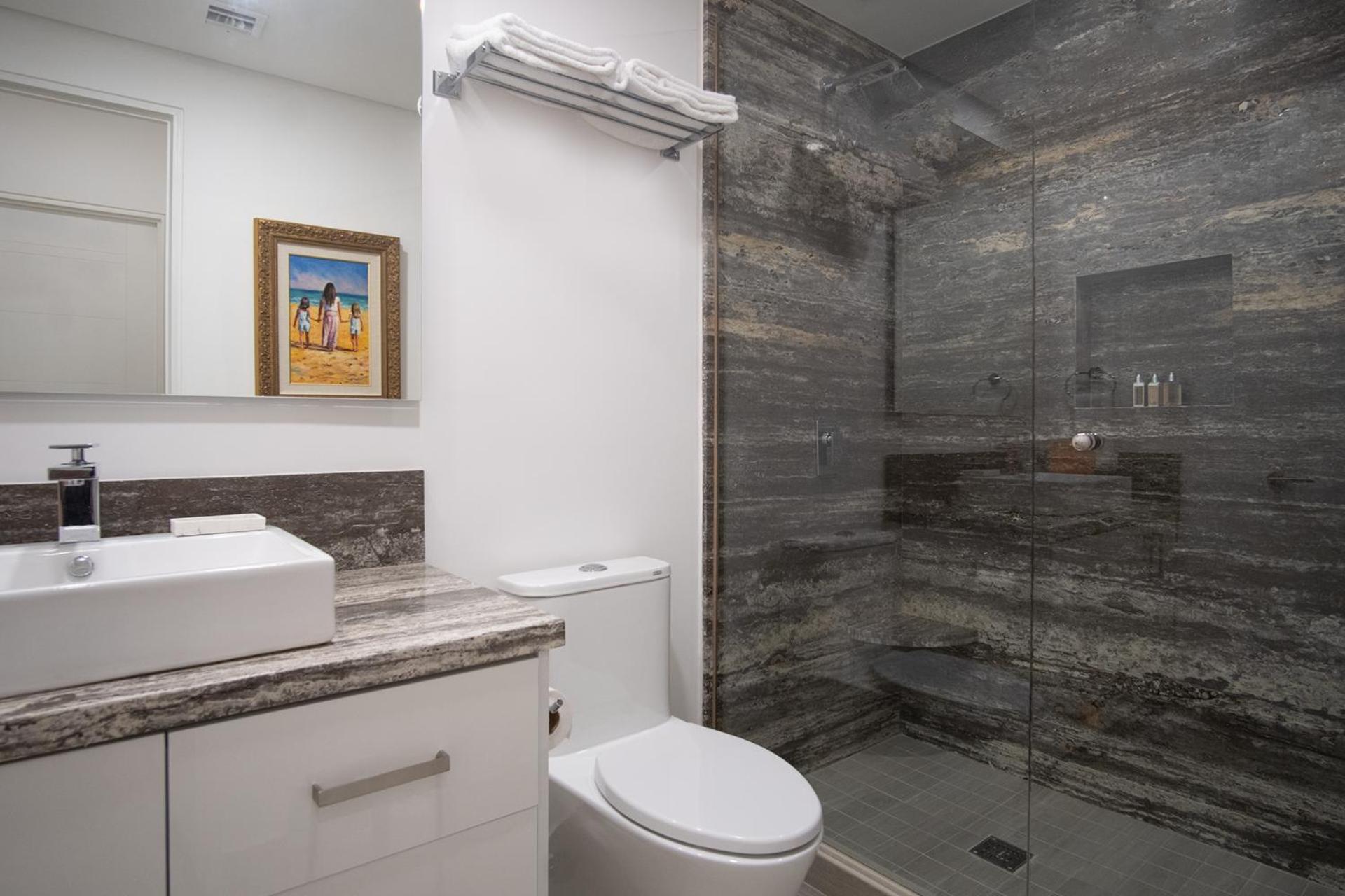 Splash in The New Lazy River and Sleep In Luxury Encantame Towers Velero 2202