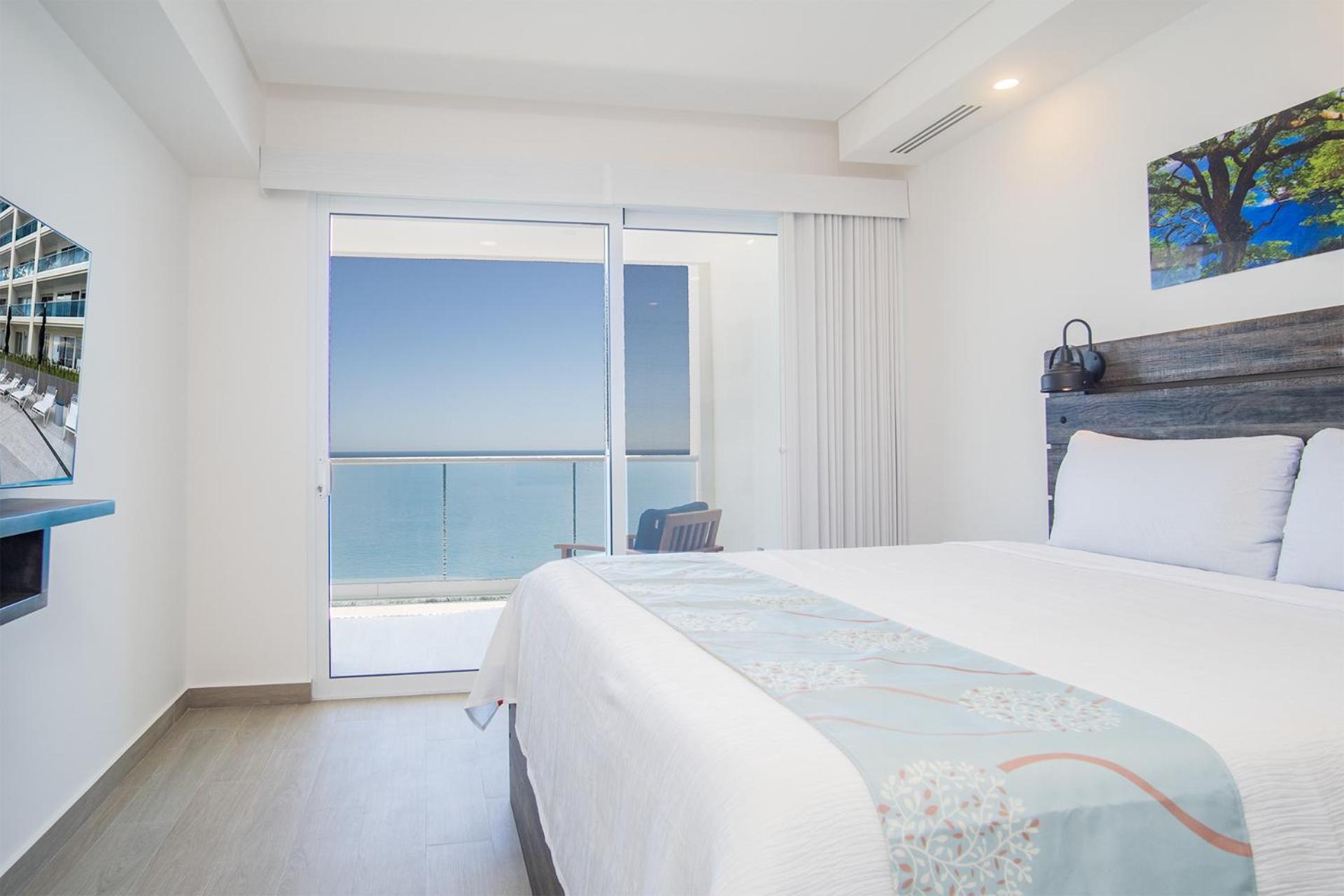 Splash in The New Lazy River and Sleep In Luxury Encantame Towers Velero 2202