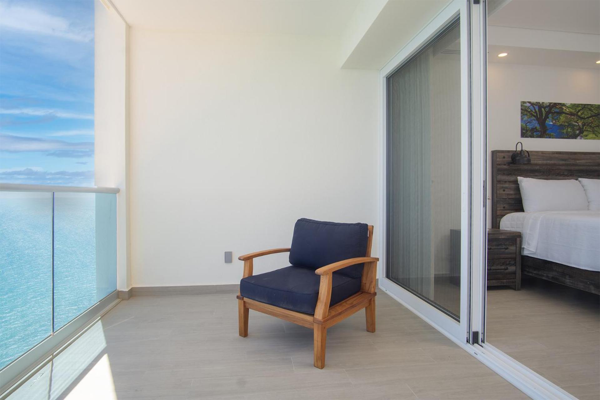 Splash in The New Lazy River and Sleep In Luxury Encantame Towers Velero 2202