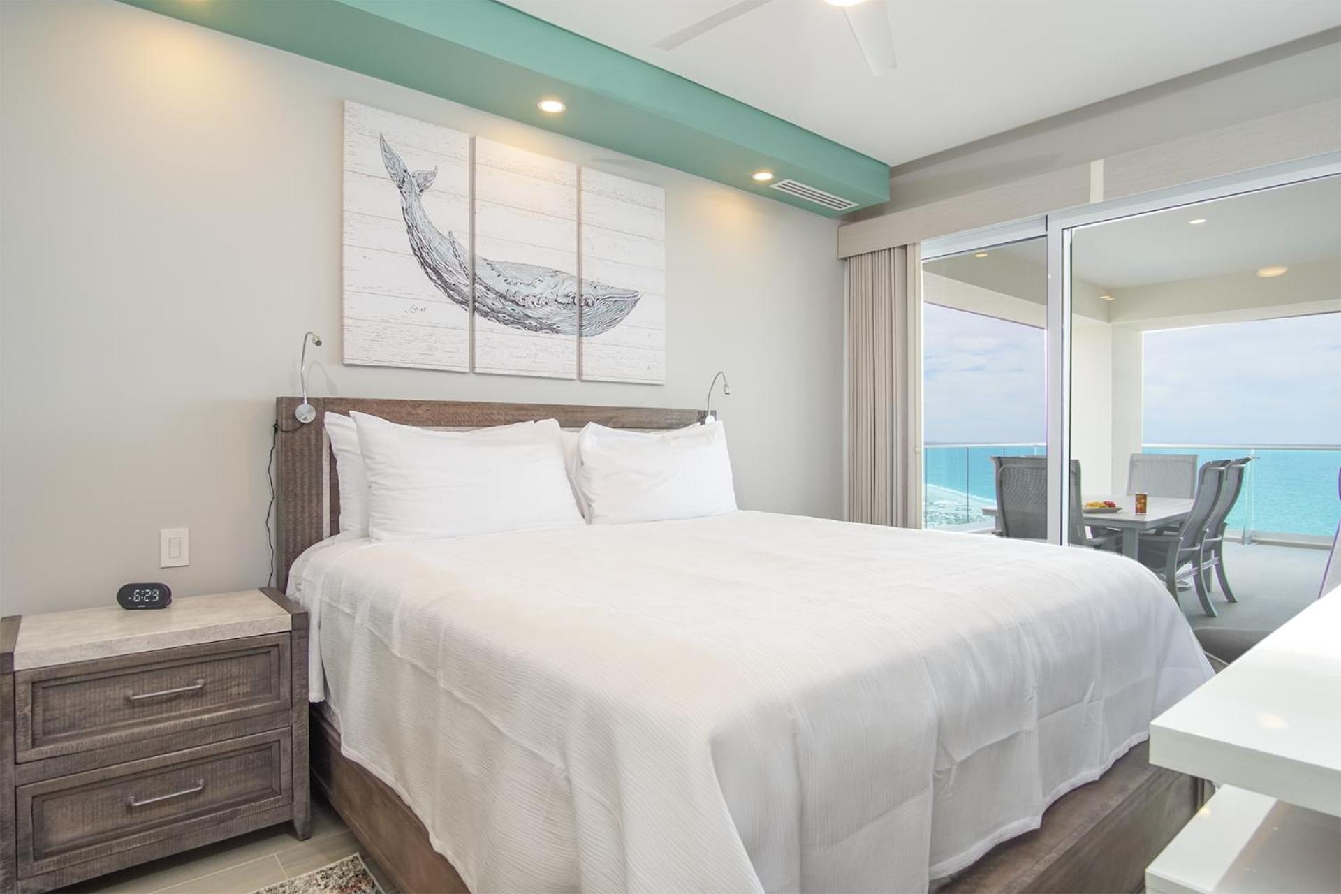 Awesome 3 bedroom condo Encantame Tower E 1001