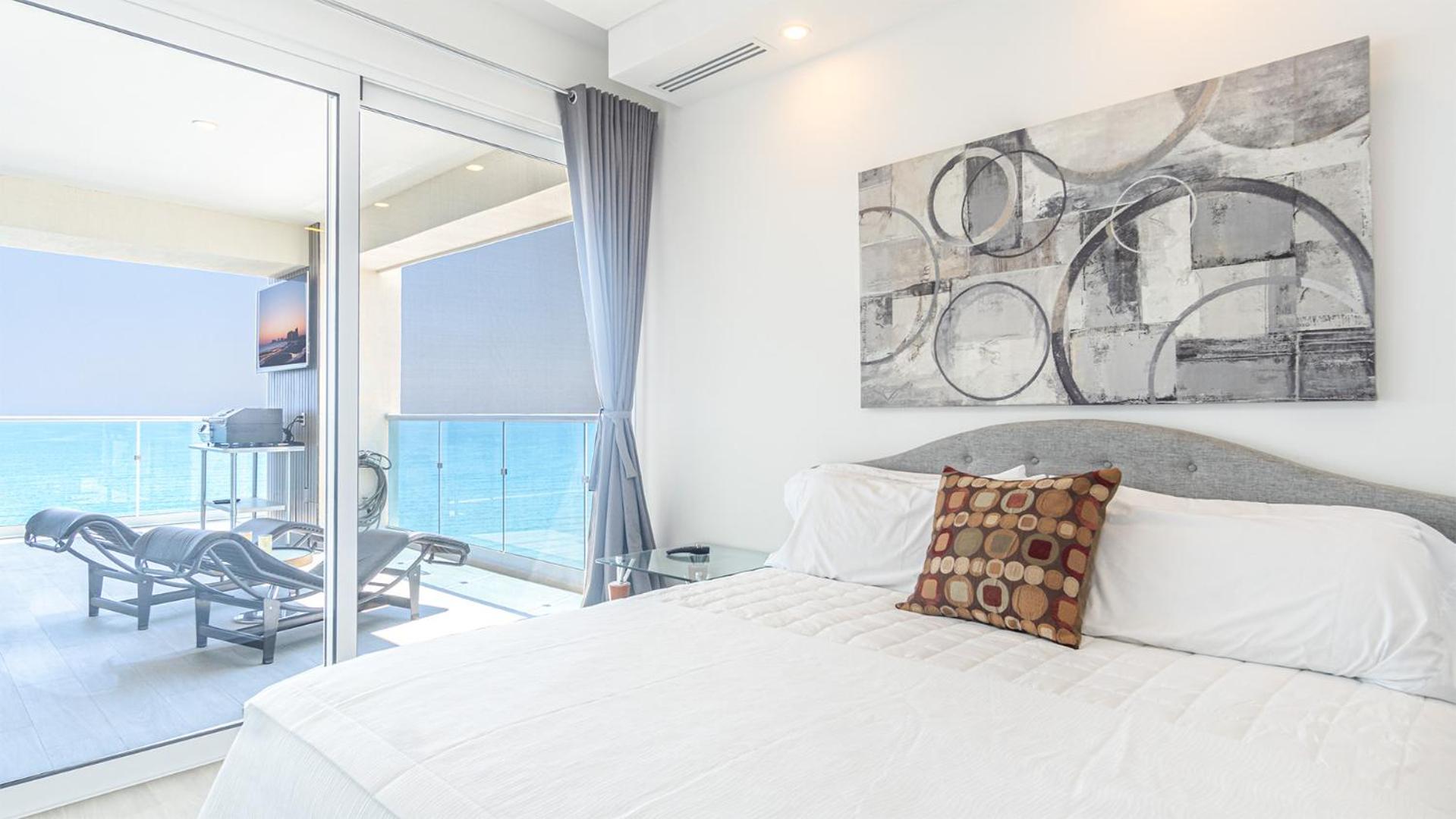 Encantame Towers Velero 901