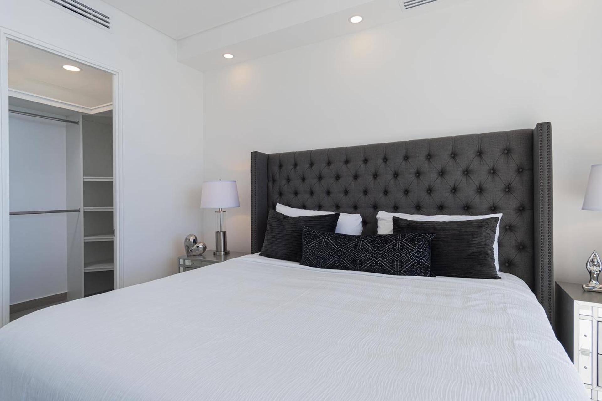 Amazing 2 bedroom Beach Front Condominium at Encantame C1102