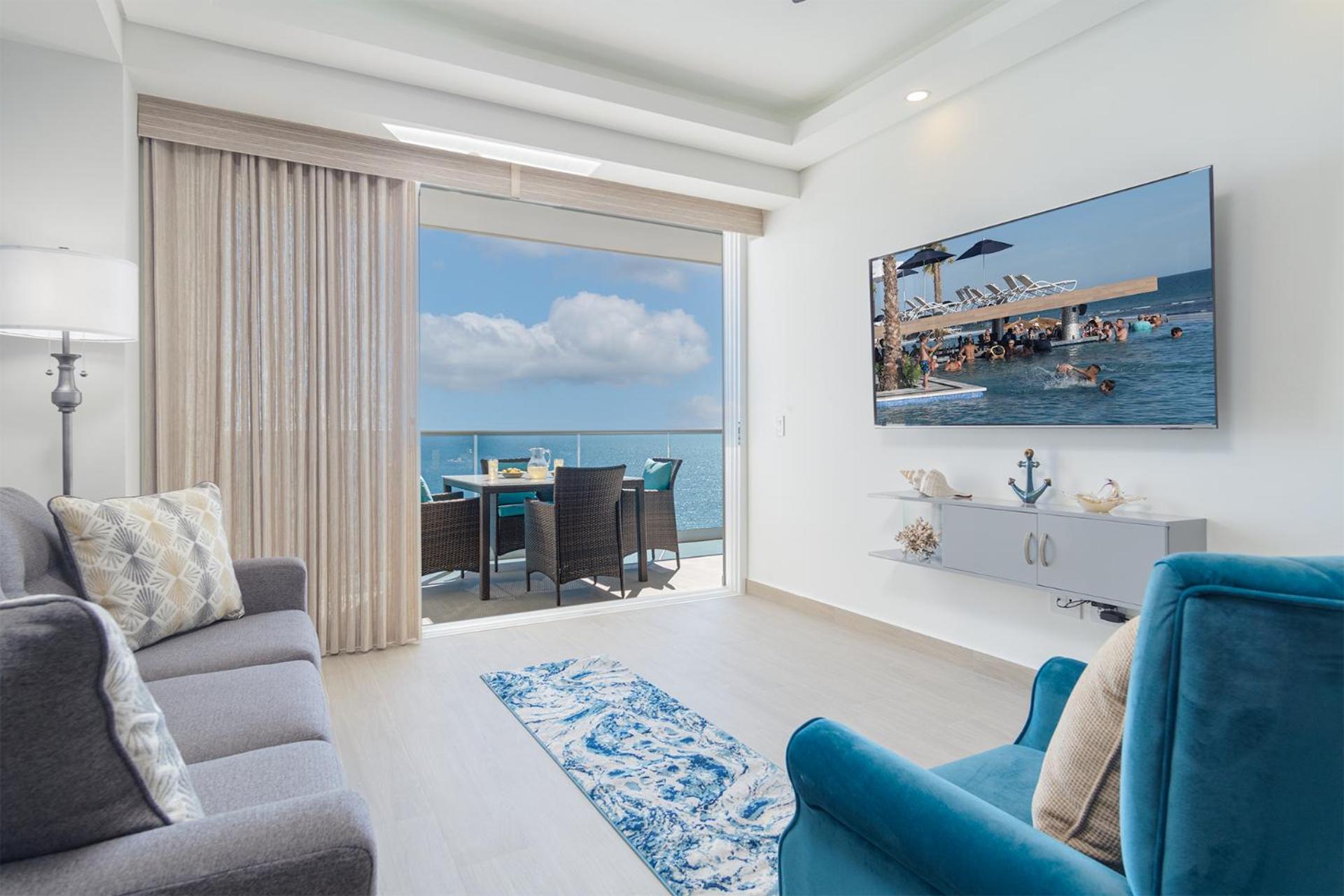 Splash in The New Lazy River and Sleep In Luxury Encantame Velero 1103