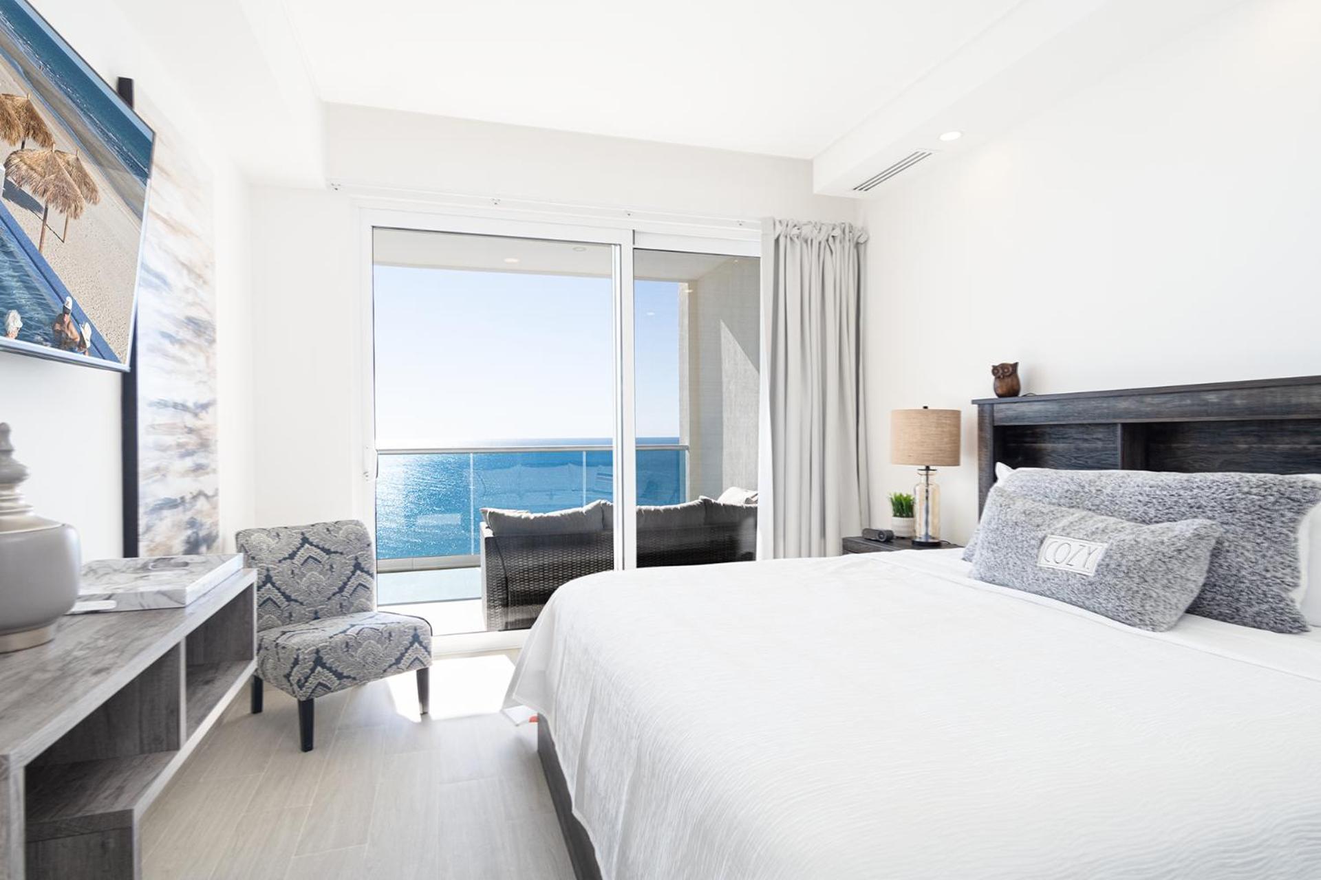 Amazing 2 bedroom Beach Front Condominium at Encantame C1102