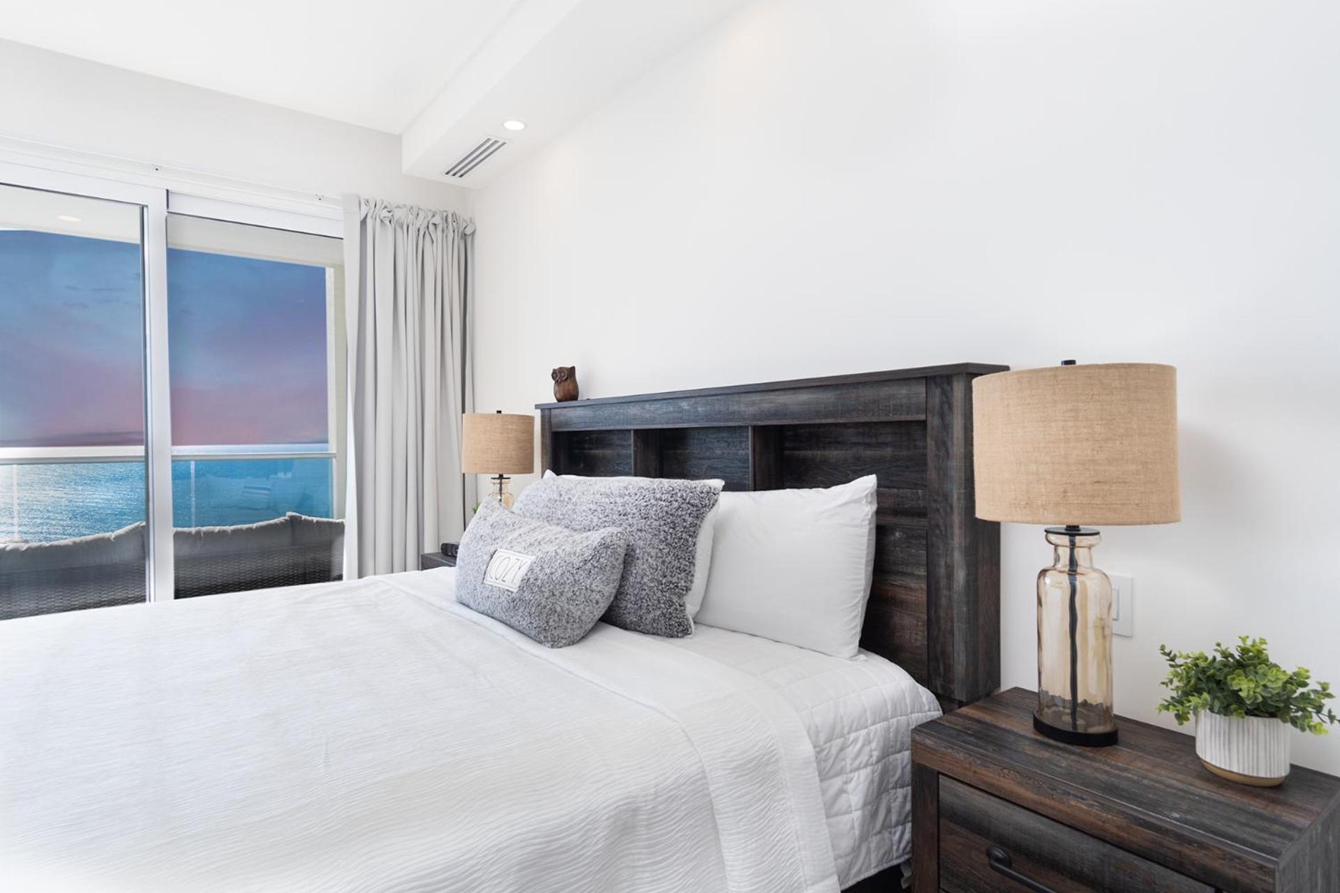 Amazing 2 bedroom Beach Front Condominium at Encantame C1102
