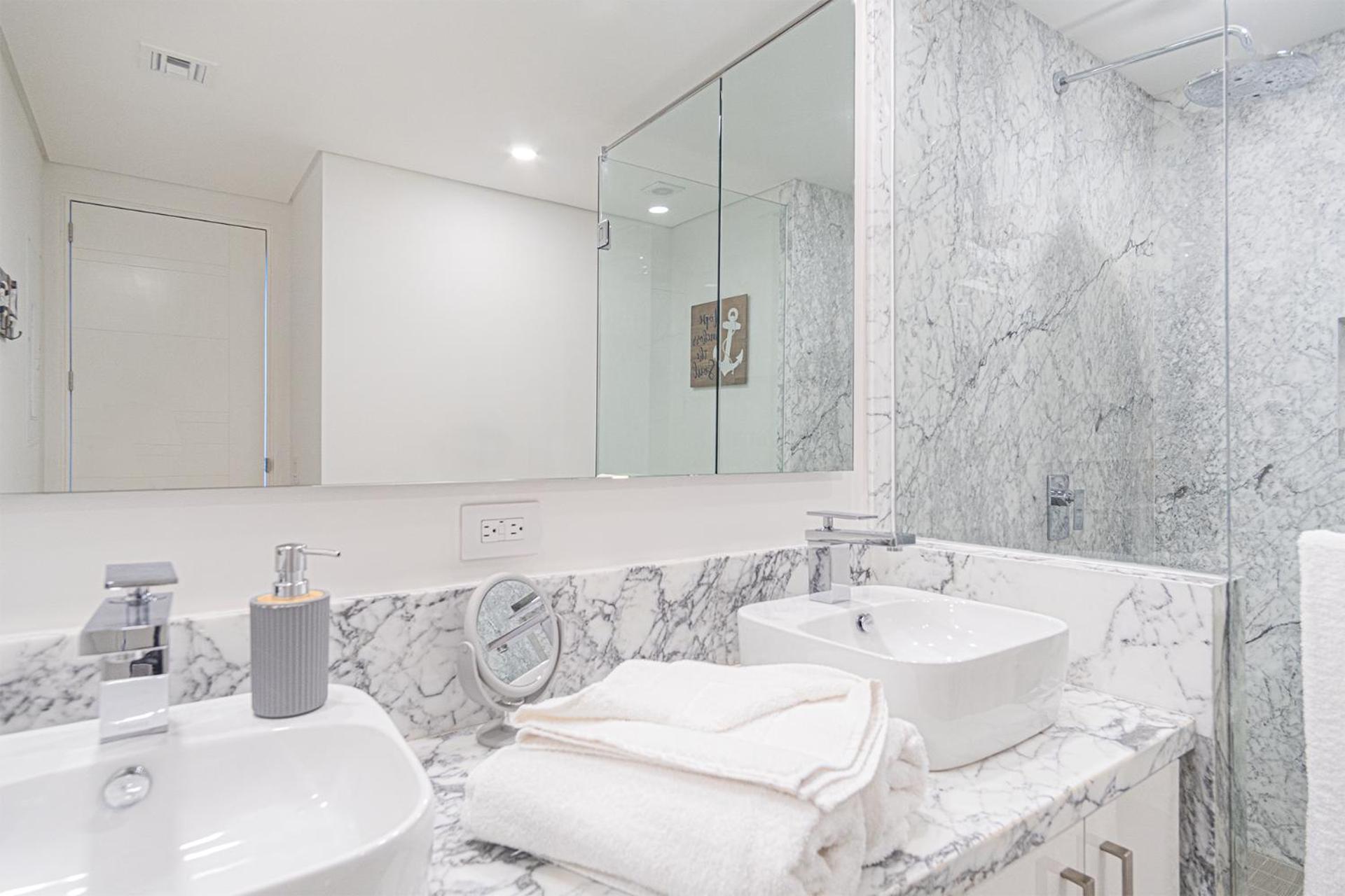 Splash in The New Lazy River and Sleep In Luxury Encantame Velero 1103