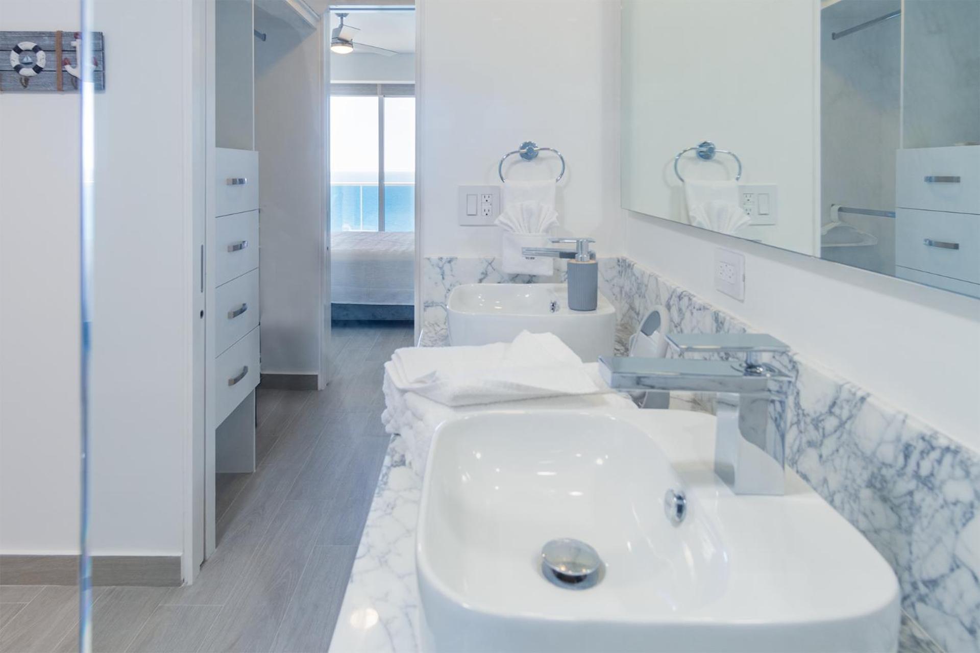 Splash in The New Lazy River and Sleep In Luxury Encantame Velero 1103