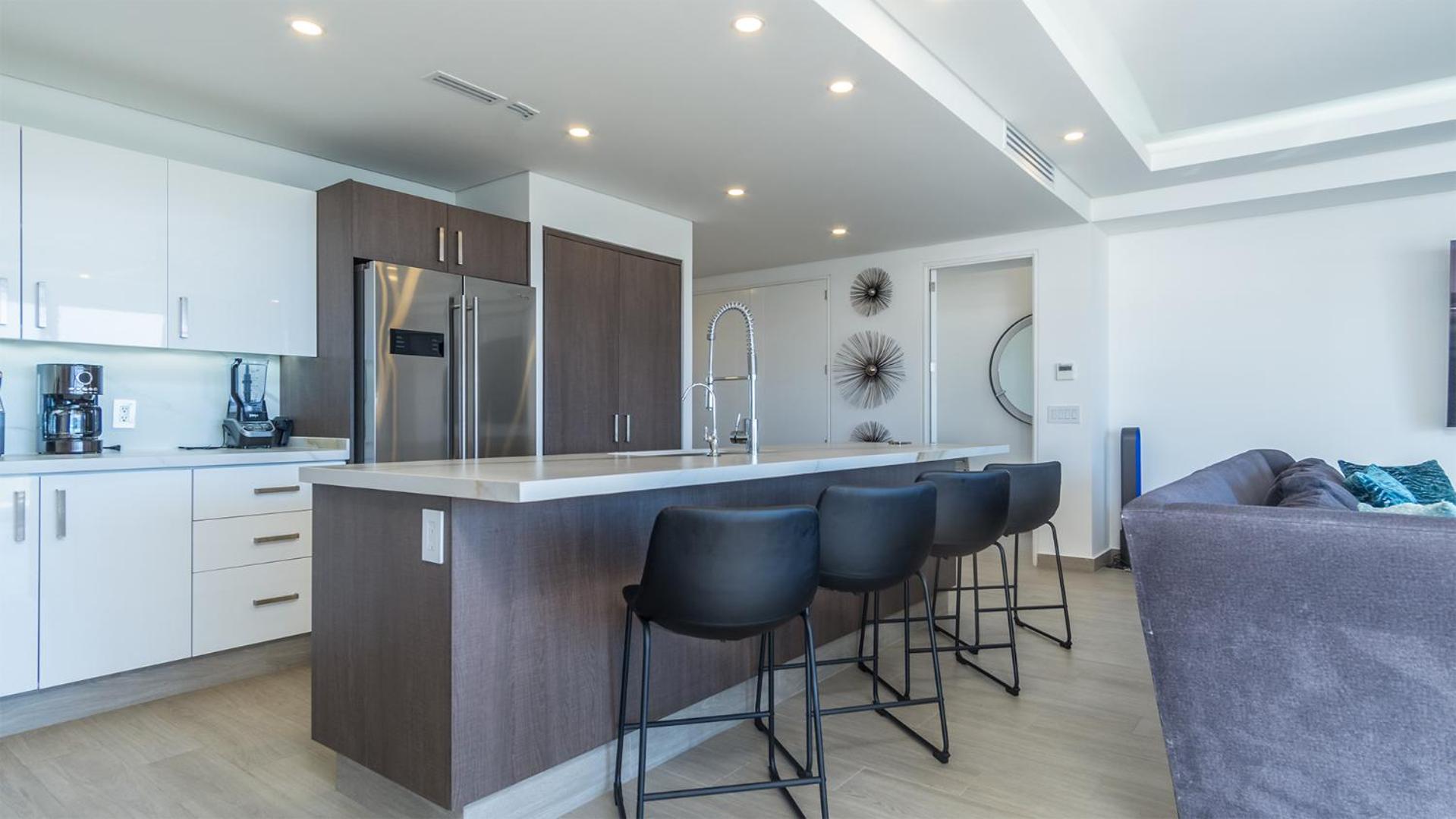 New and Amazing 3 bedroom Ground Floor Corner Beach Front Encantame C-101