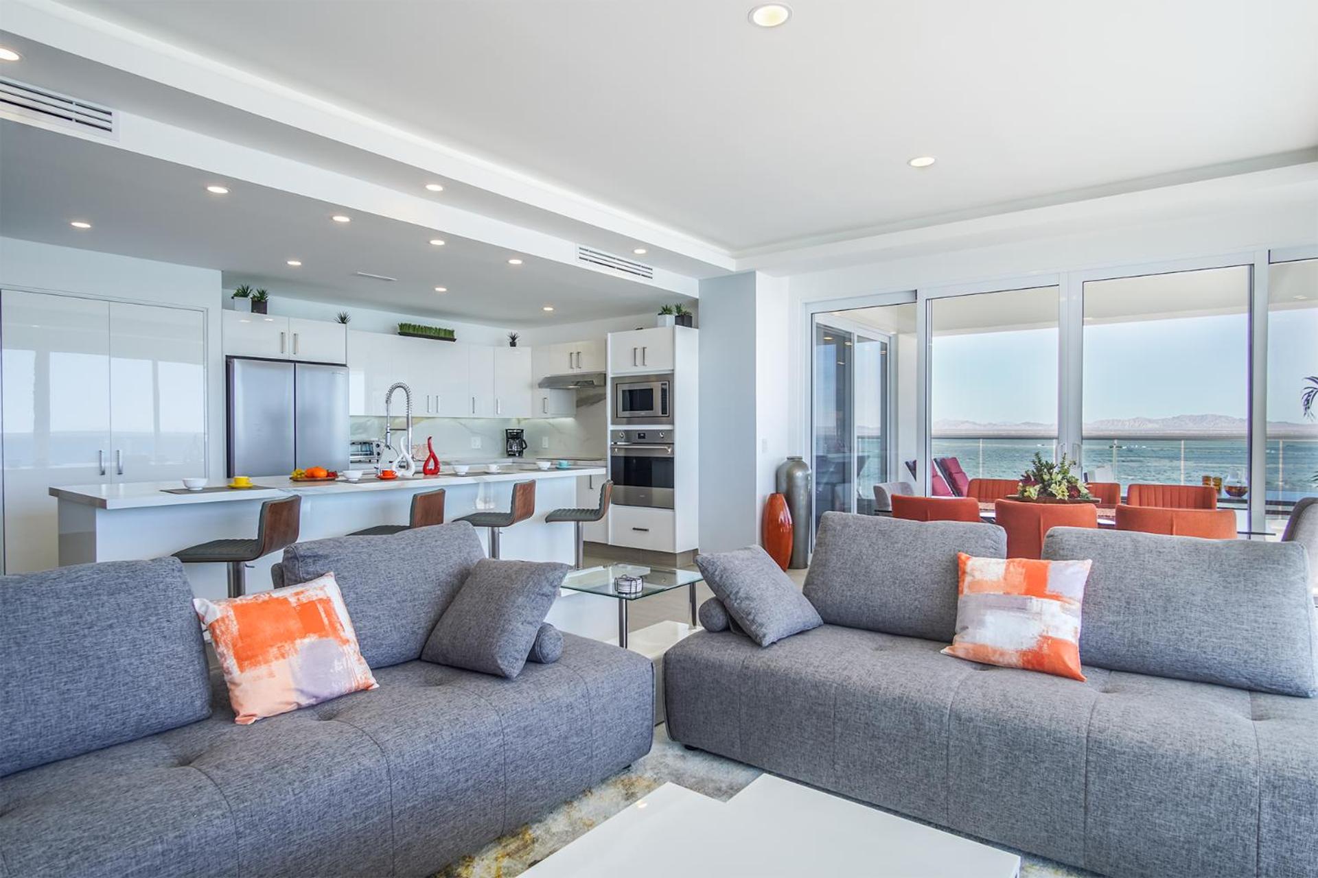 Sublime 3 bedroom condo Encantame Towers Verano 801
