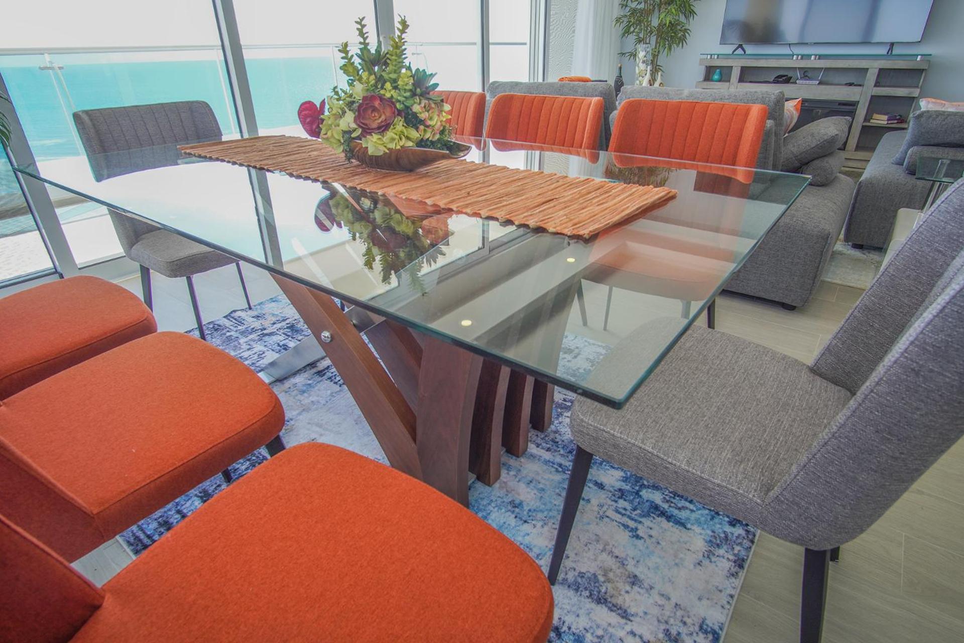 Sublime 3 bedroom condo Encantame Towers Verano 801