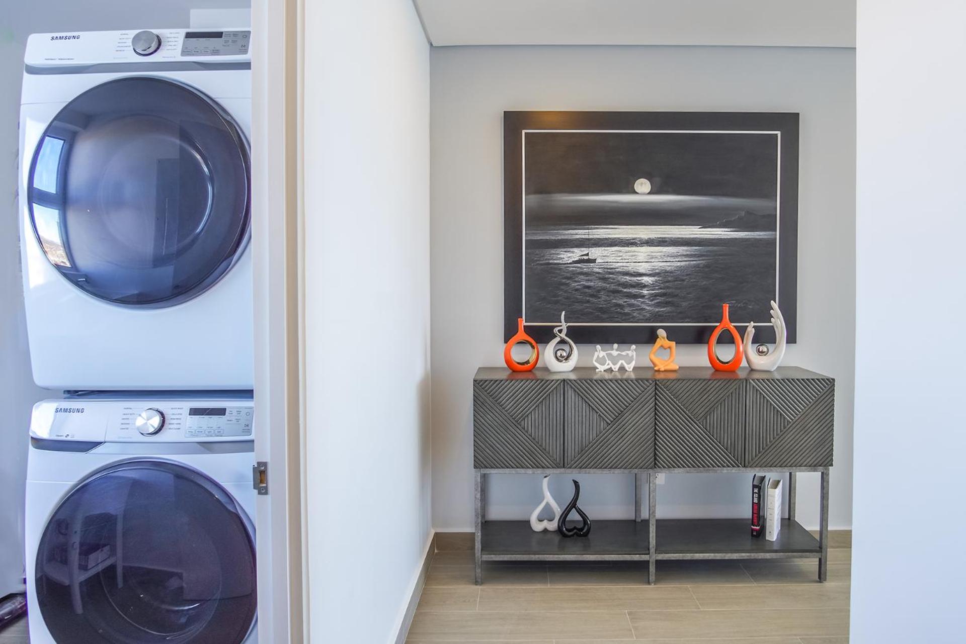 Sublime 3 bedroom condo Encantame Towers Verano 801