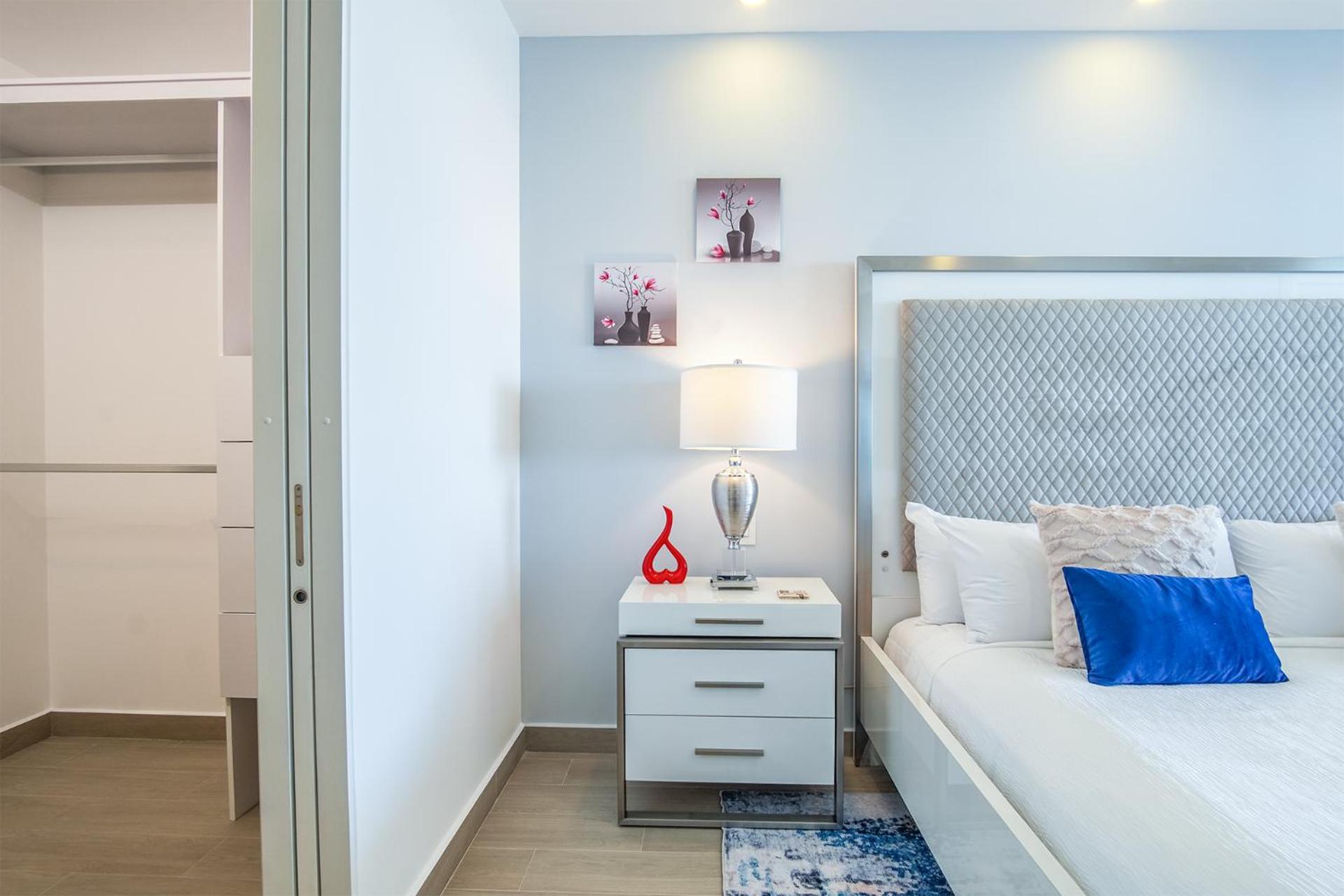 Sublime 3 bedroom condo Encantame Towers Verano 801
