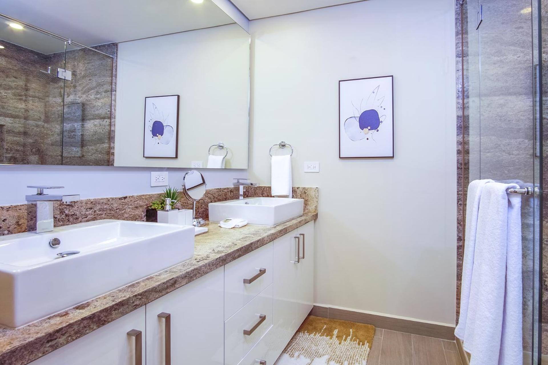 Sublime 3 bedroom condo Encantame Towers Verano 801