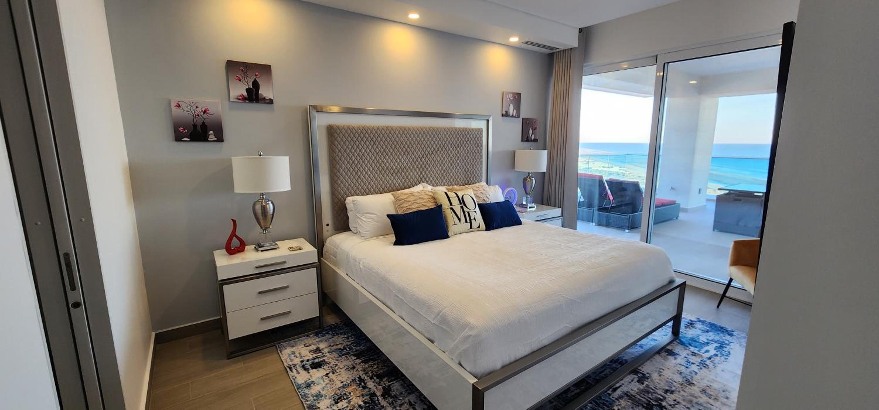 Sublime 3 bedroom condo Encantame Towers Verano 801