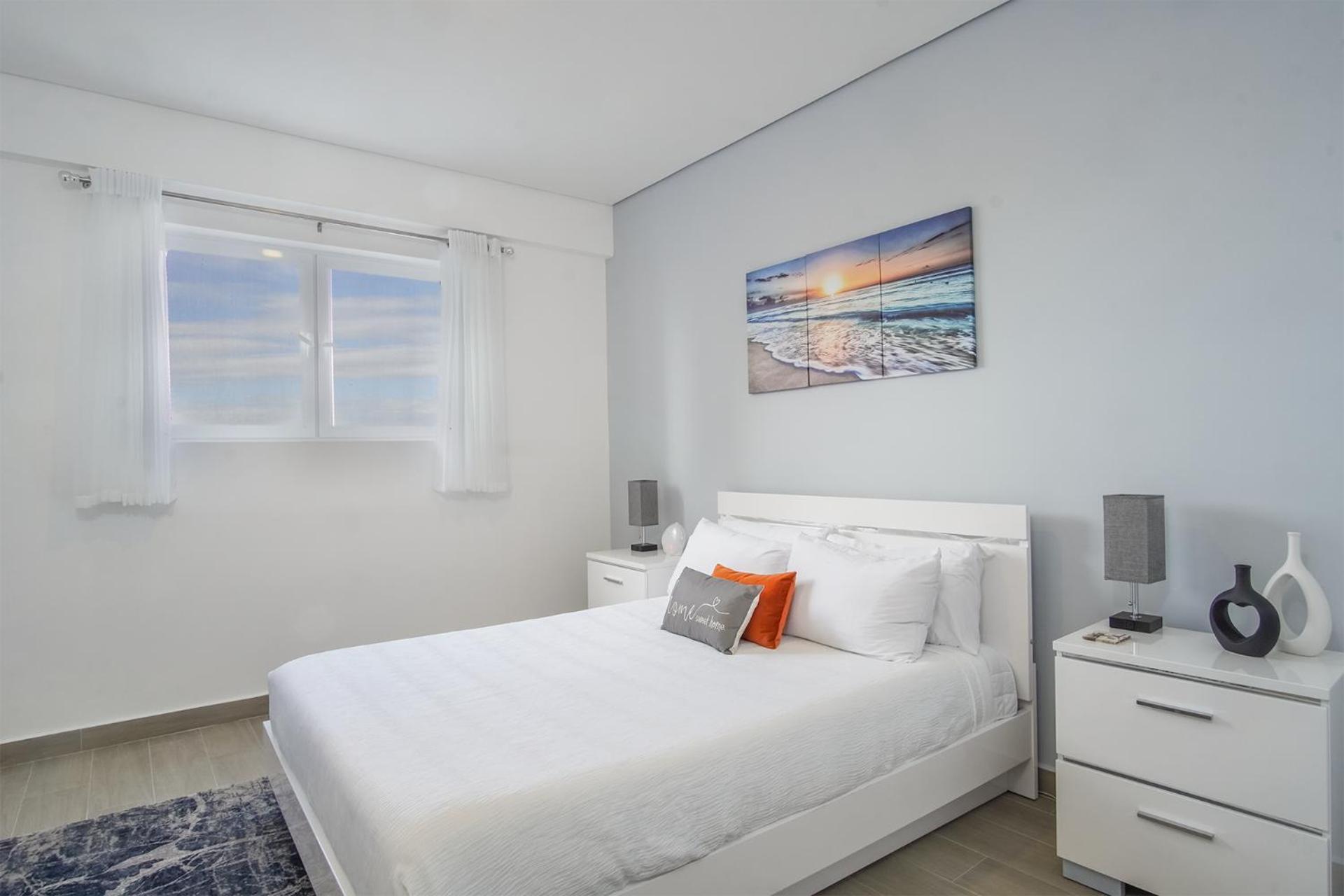 Sublime 3 bedroom condo Encantame Towers Verano 801
