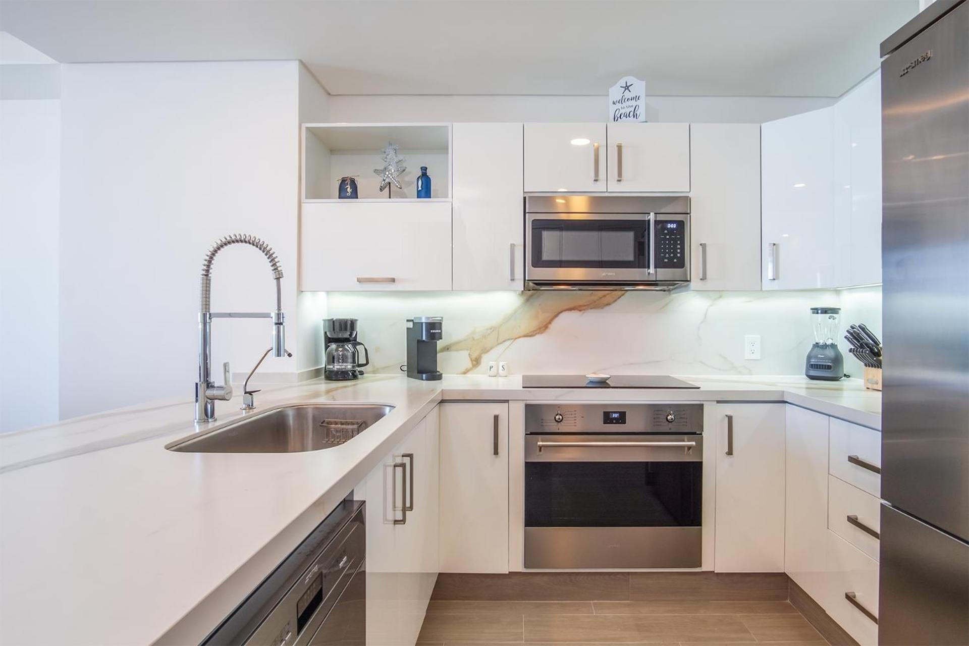 Panoramic beach front condo Verano 1703