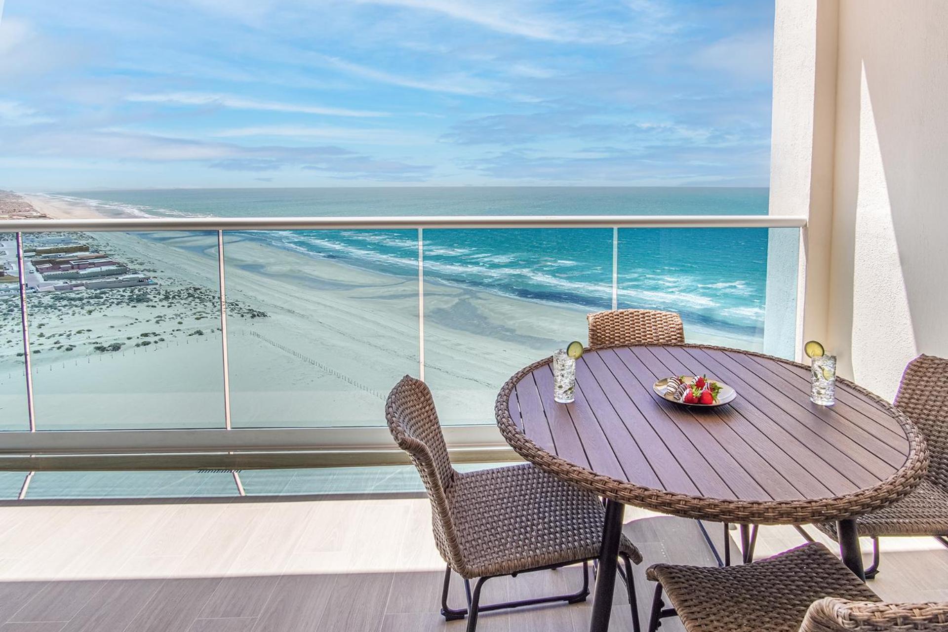 Panoramic beach front condo Verano 1703