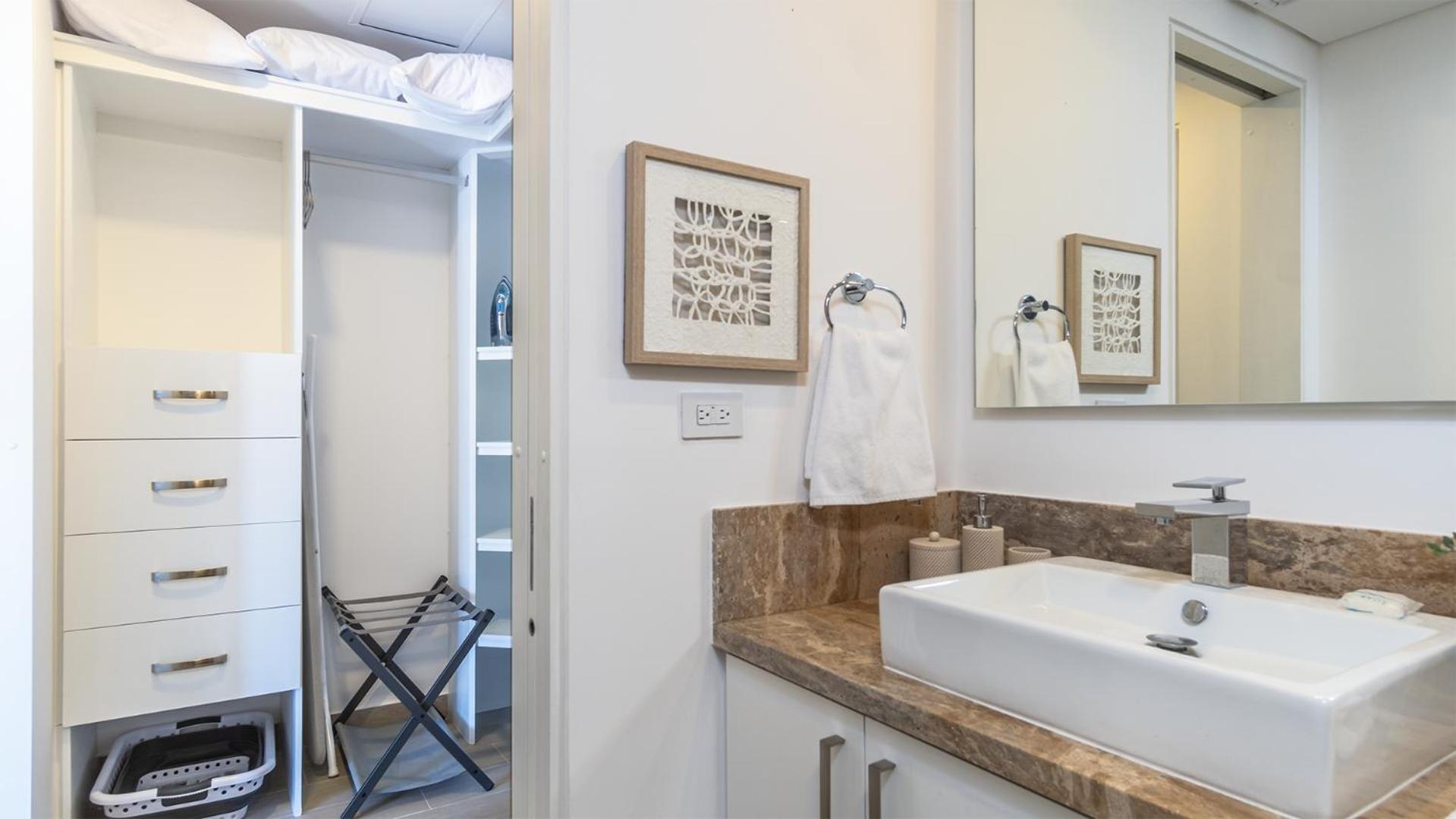 Wonderful 1 Bedroom condominium Encantame Verano 2103