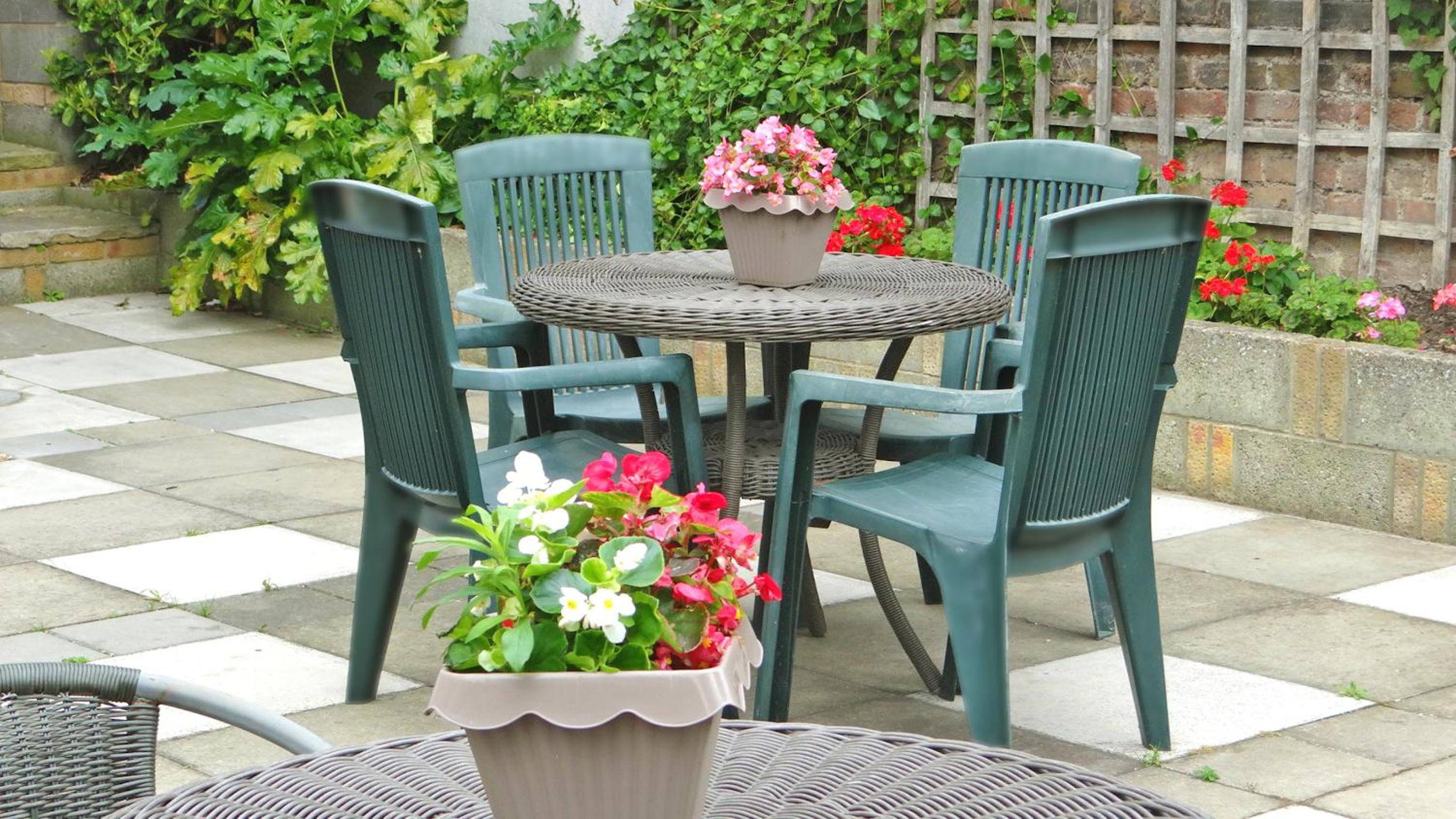 Jessamine House Hotel