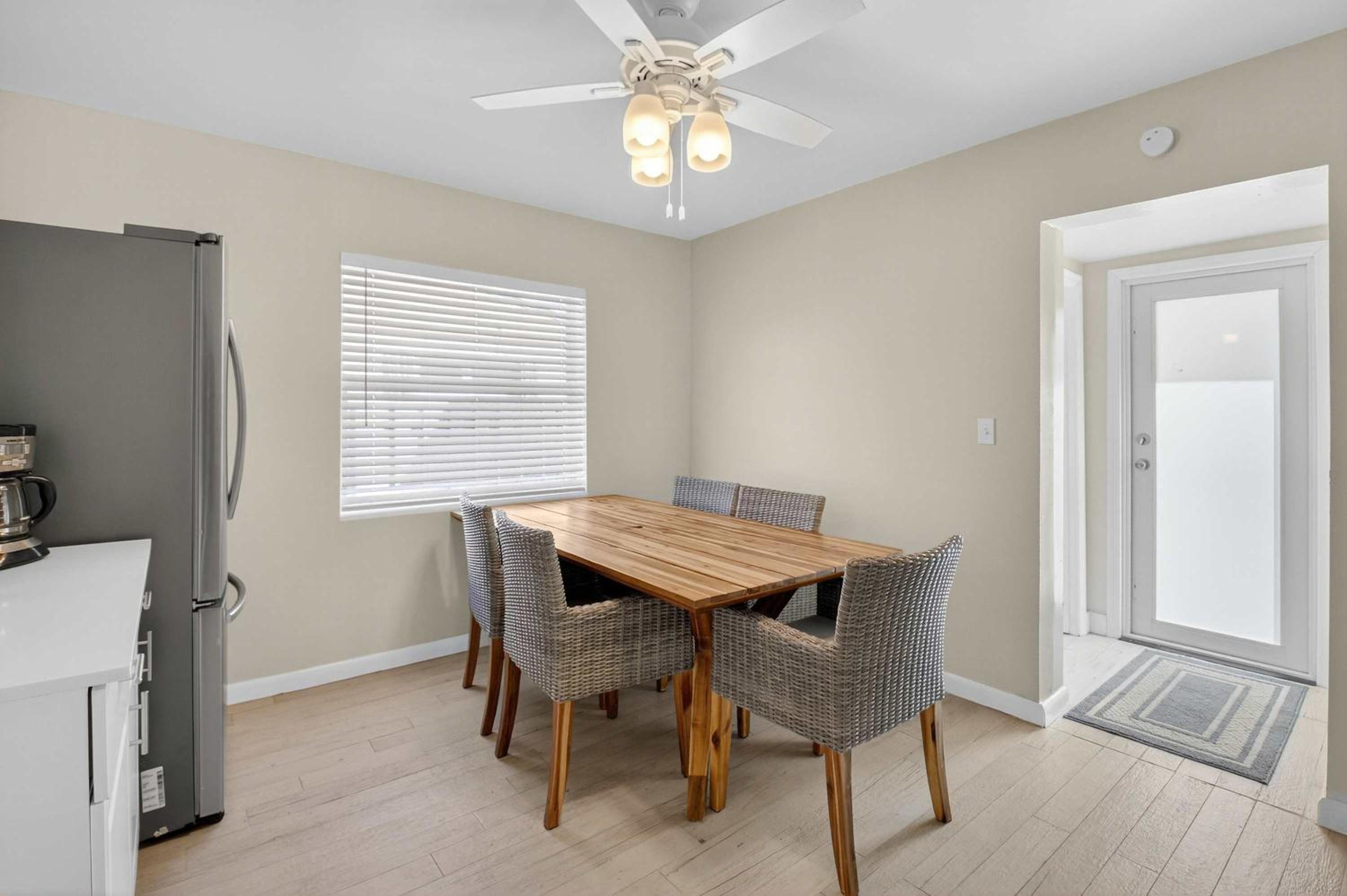 Delray Daydream Home for 8