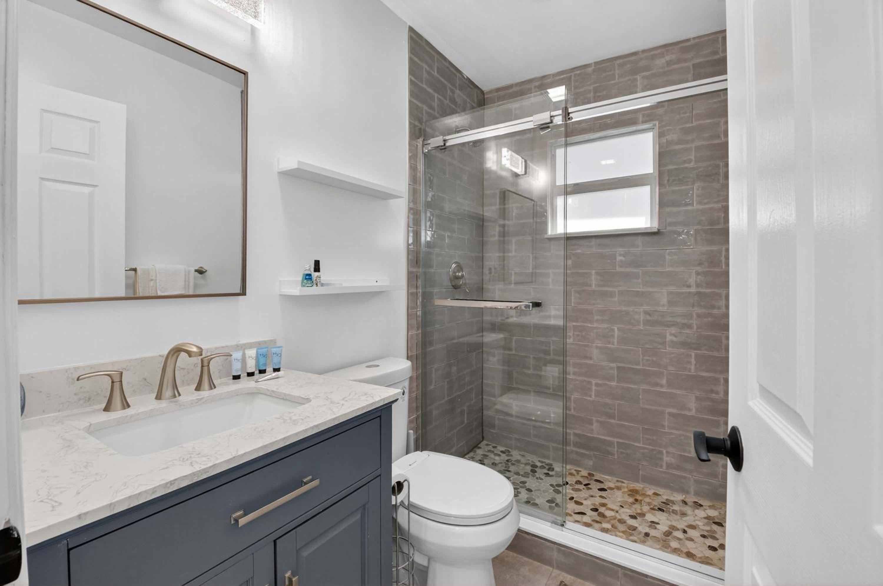 Delray Daydream Home for 8