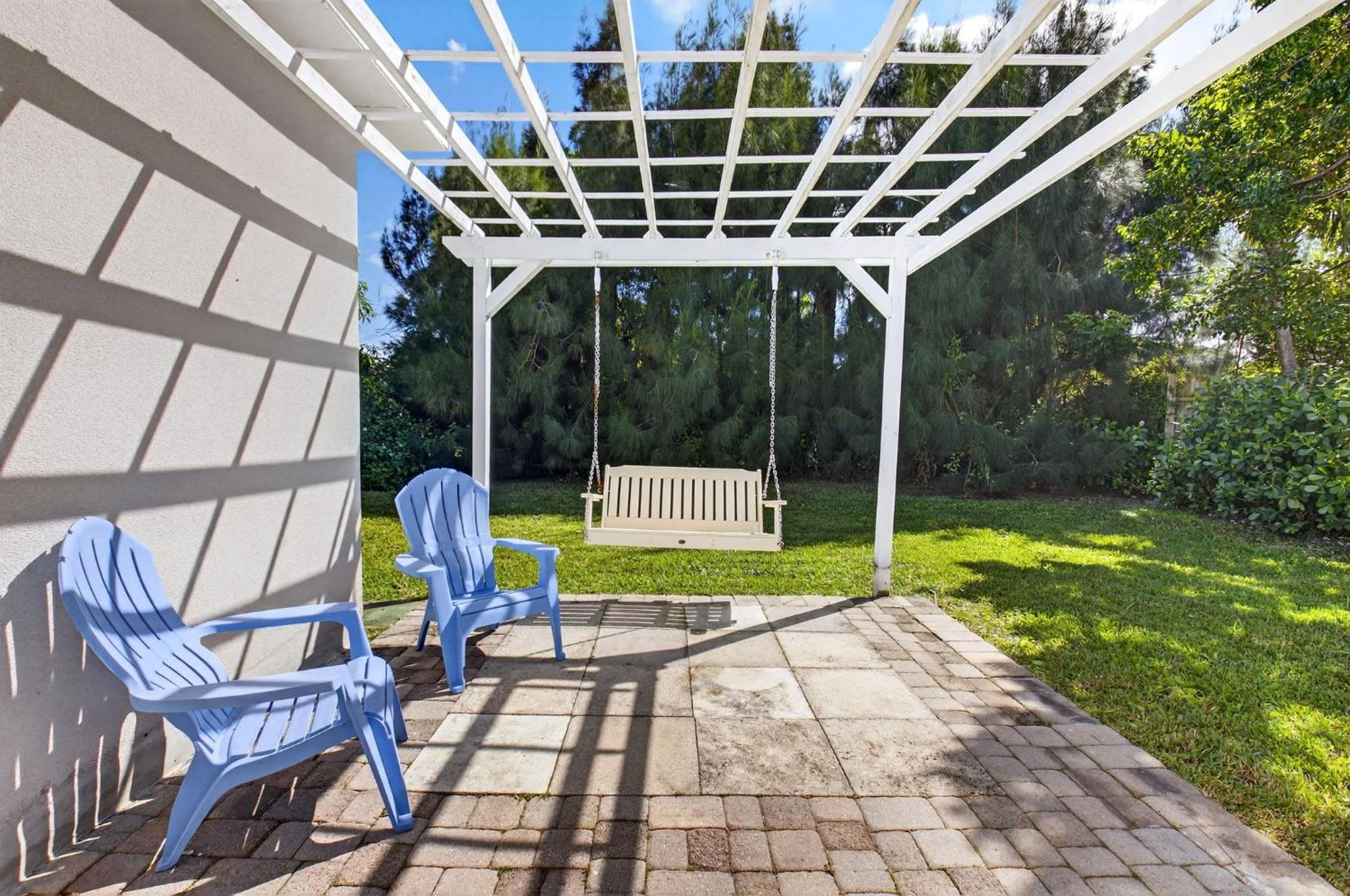 Delray Daydream Home for 8