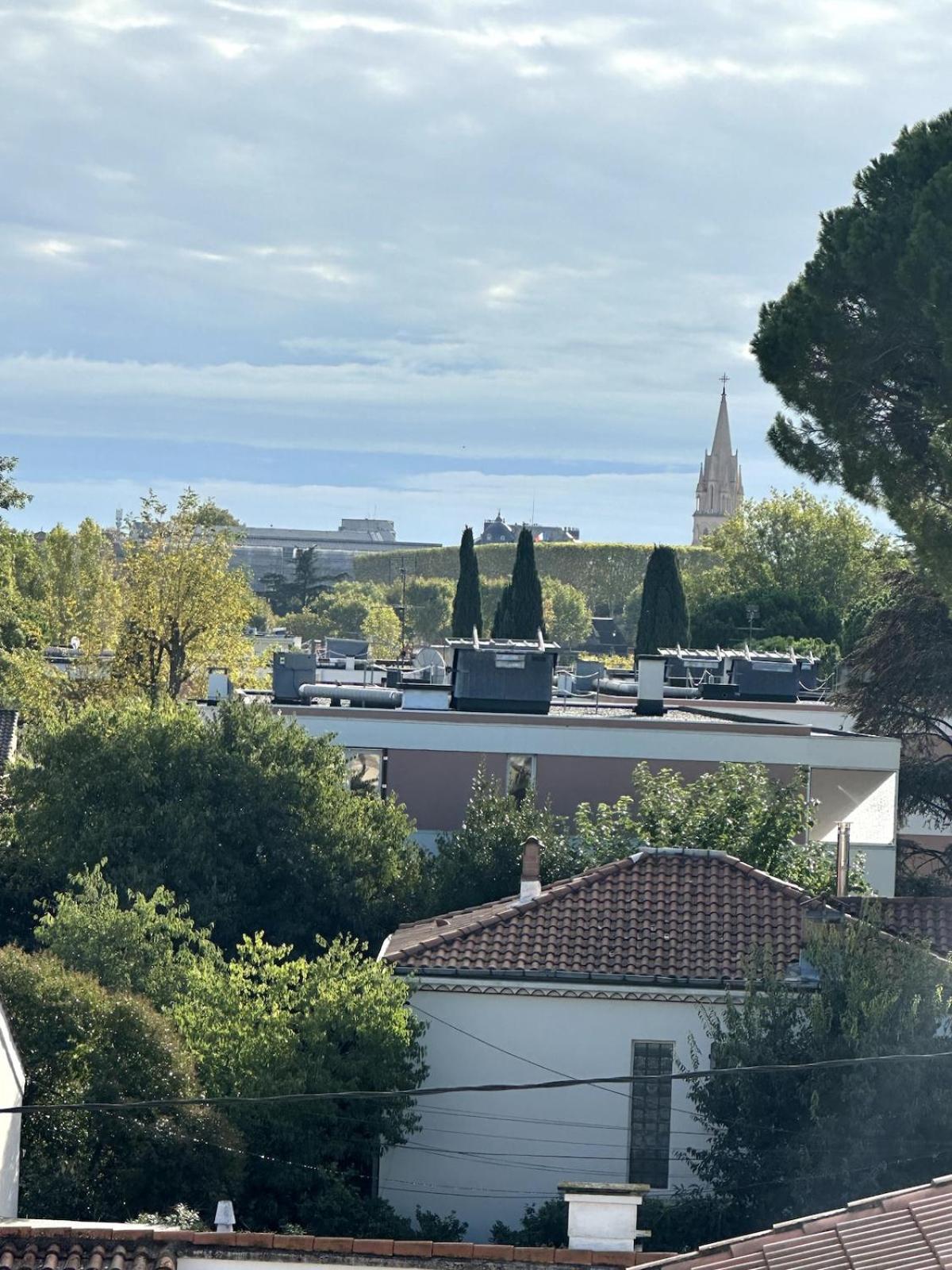 Appt aux Arceaux, Montpellier Centre, balcon, wifi, parking, Netflix