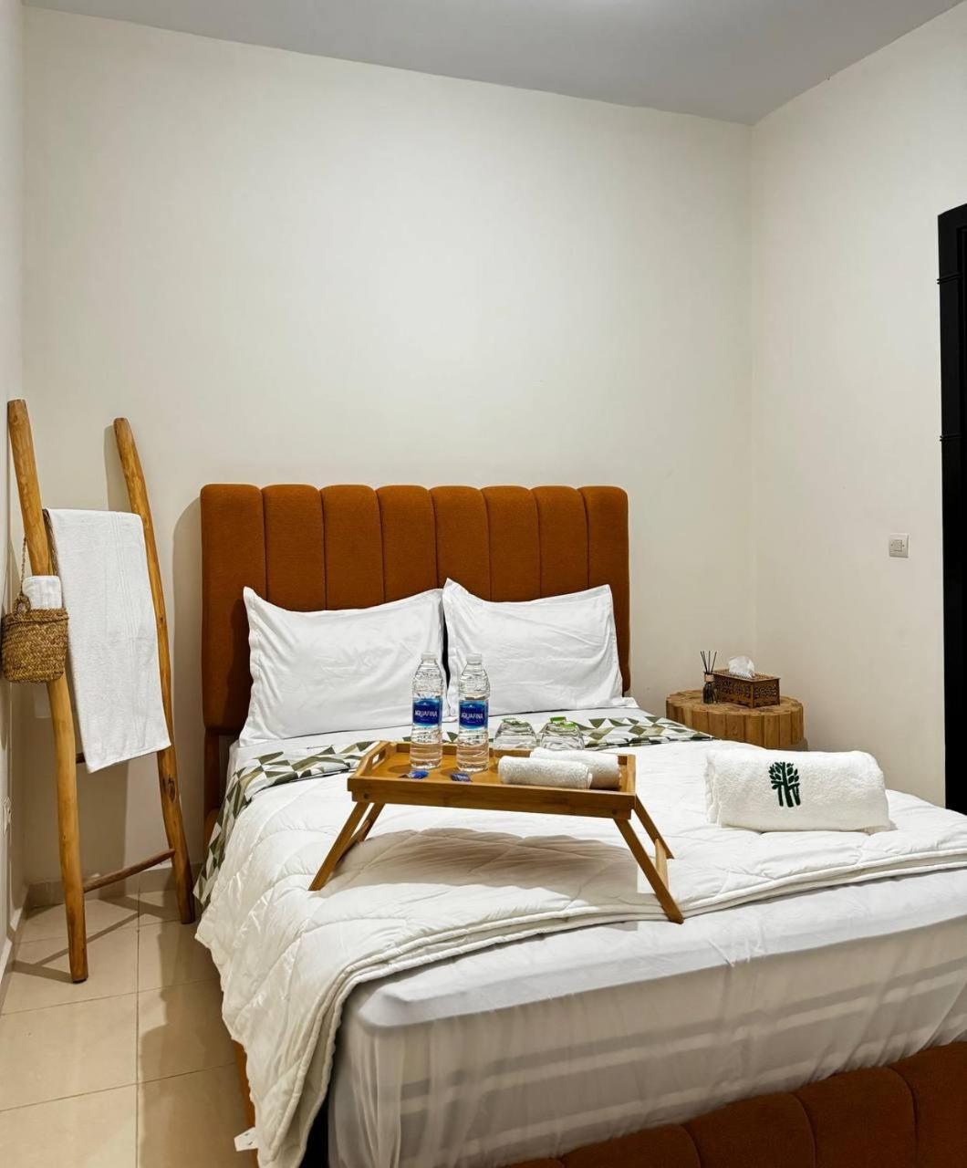 Modern Apartment Near Airport