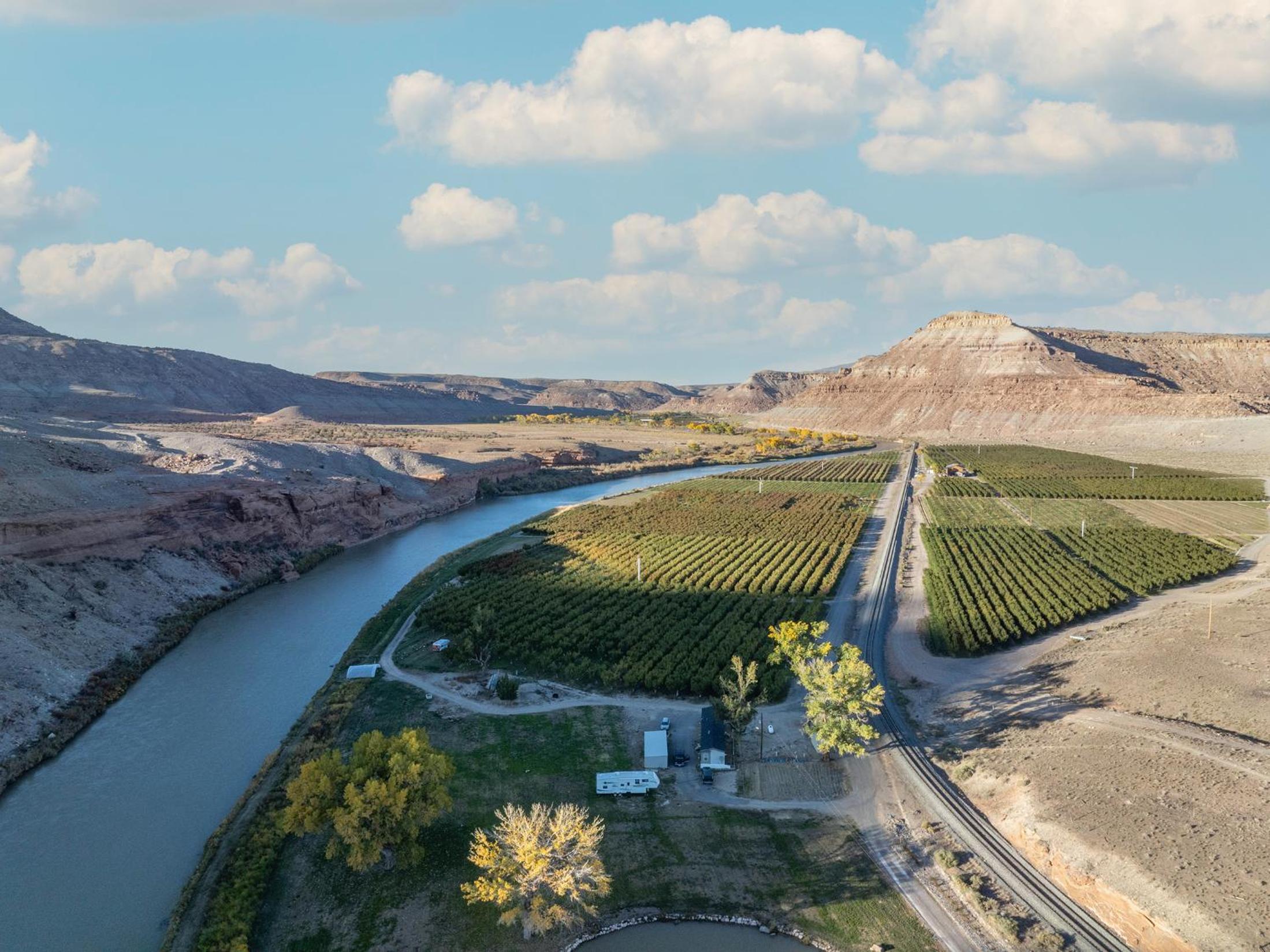 Honey Rock Landing