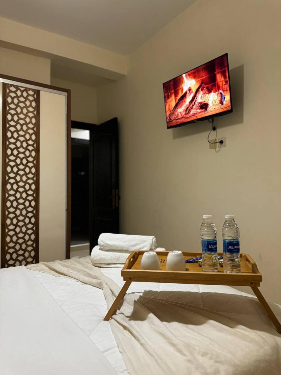 Modern Apartment Near Airport