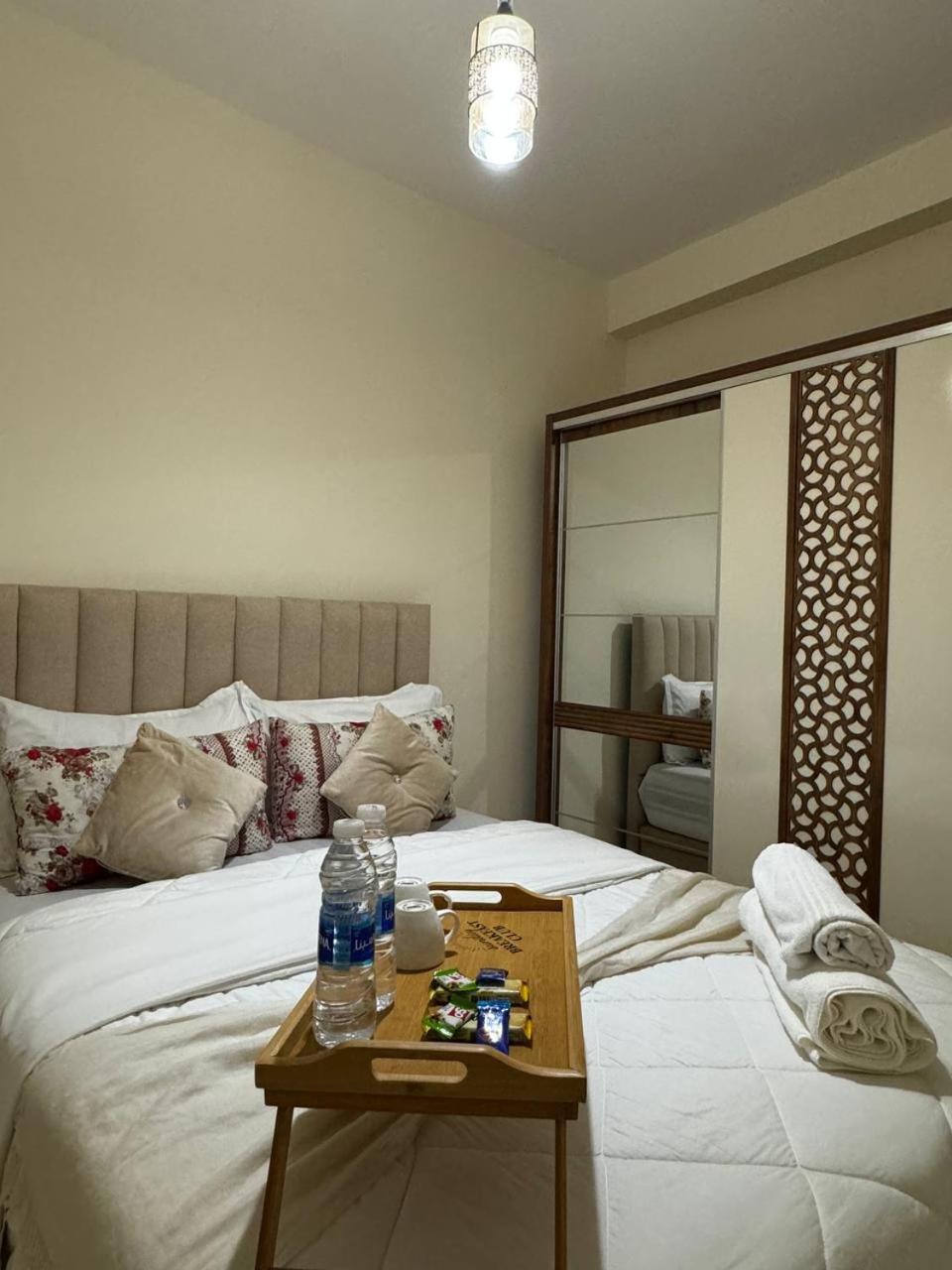Modern Apartment Near Airport