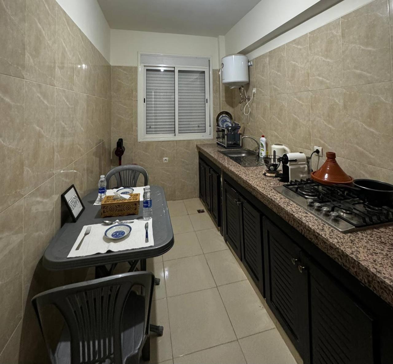 Modern Apartment Near Airport