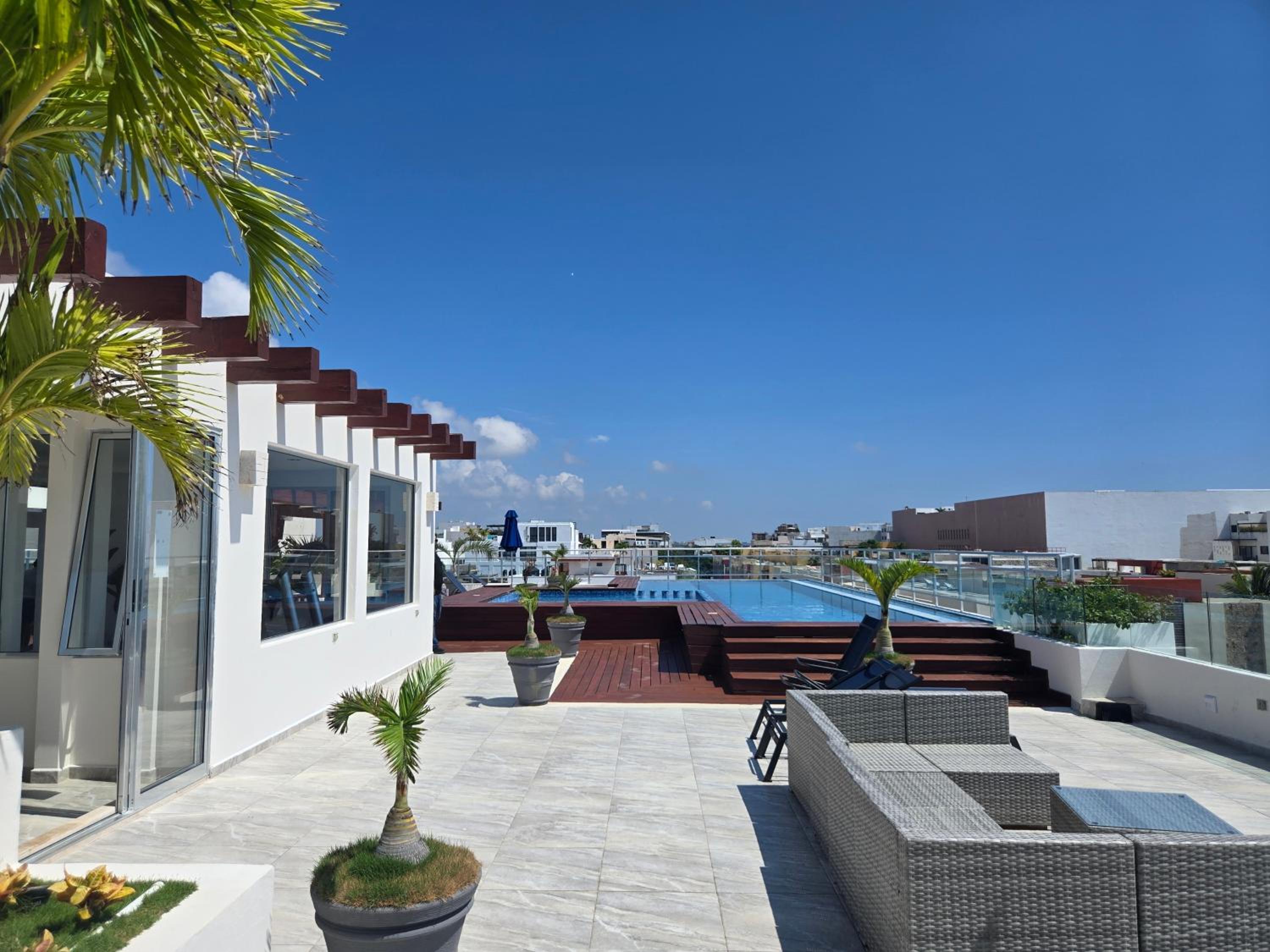 Spacious & Comfortable 2BR Apartment in Playa-Pool-GYM By Yeah