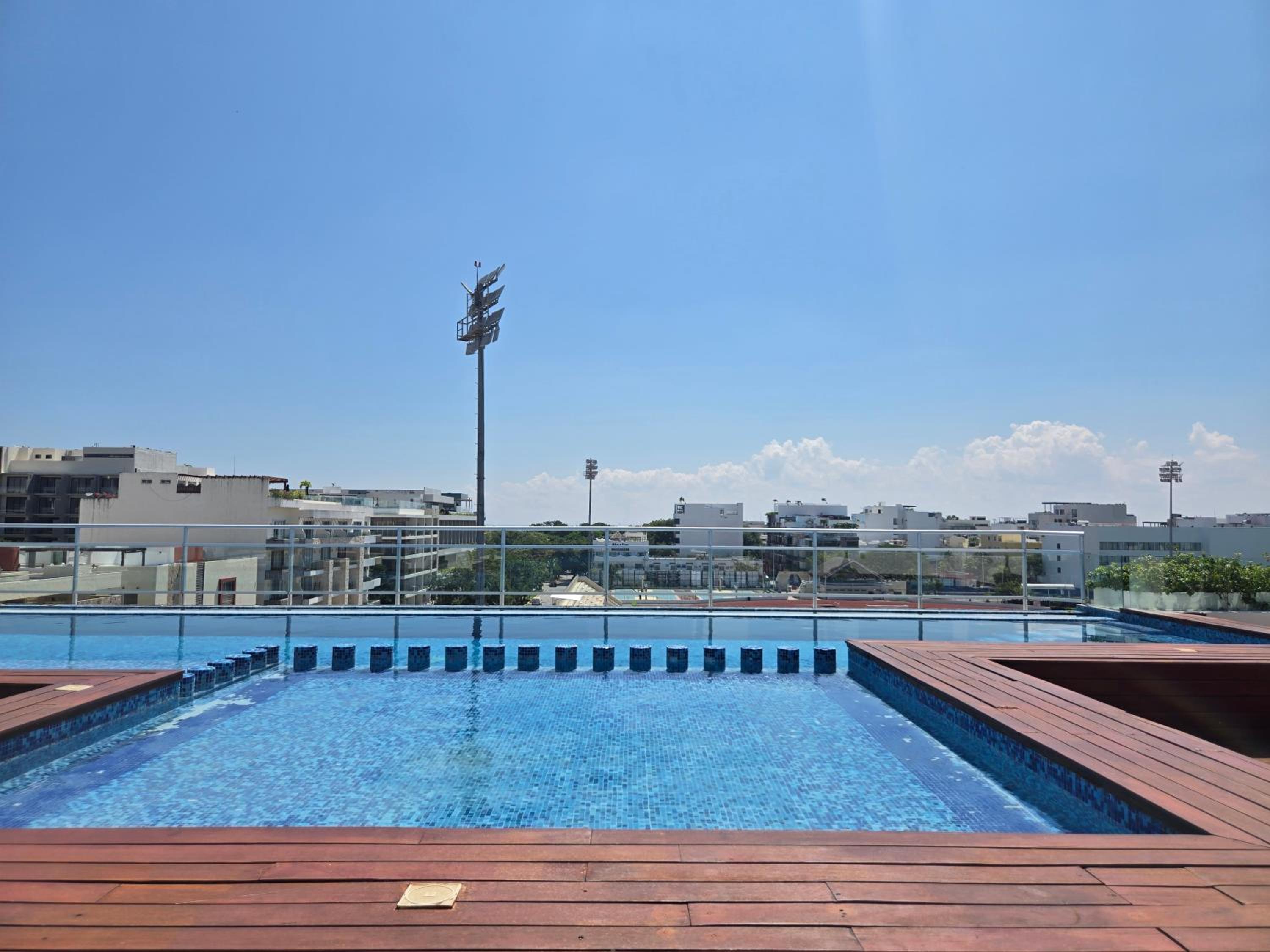Spacious & Comfortable 2BR Apartment in Playa-Pool-GYM By Yeah