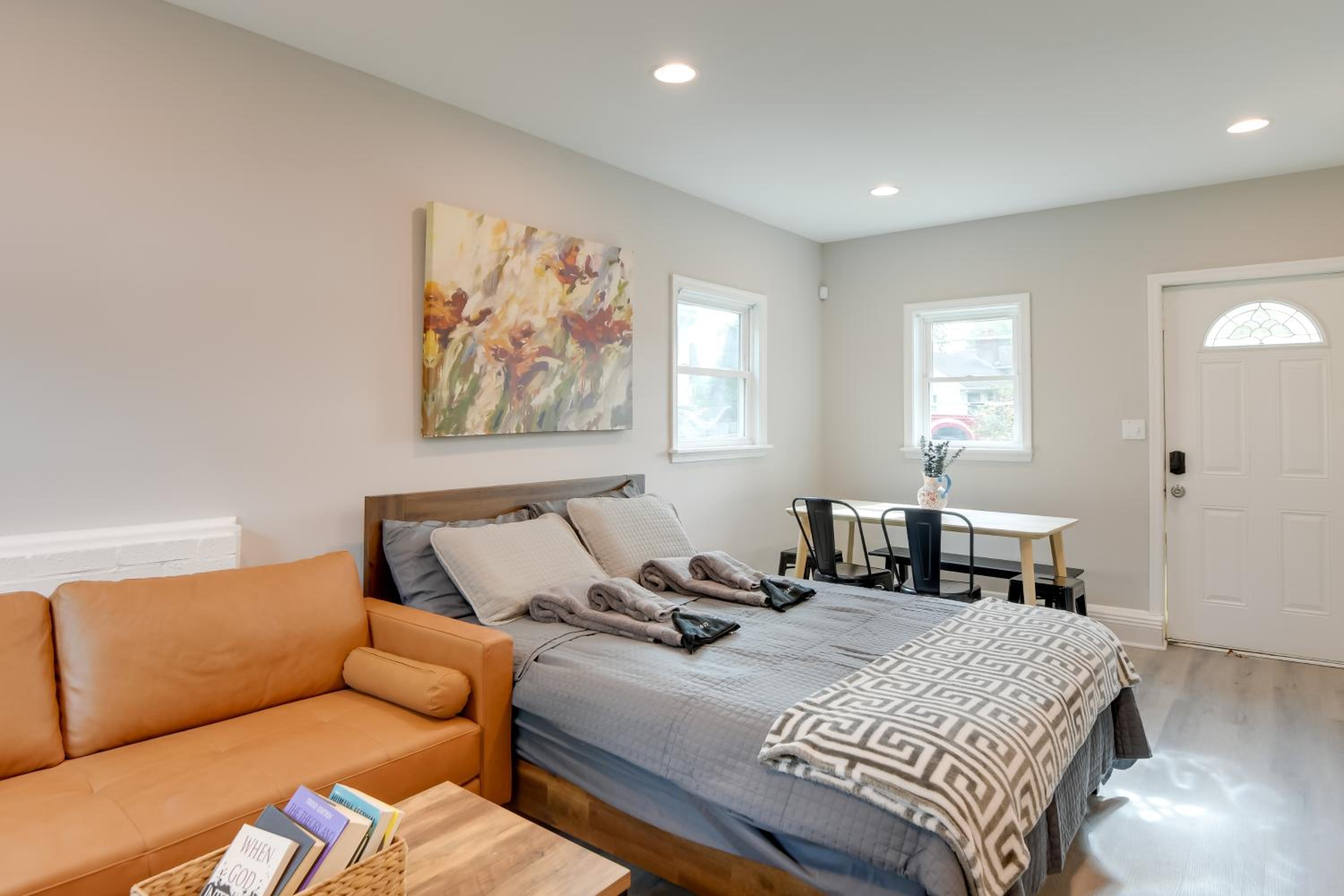 2 Mi to Historic Occoquan District Modern Duplex