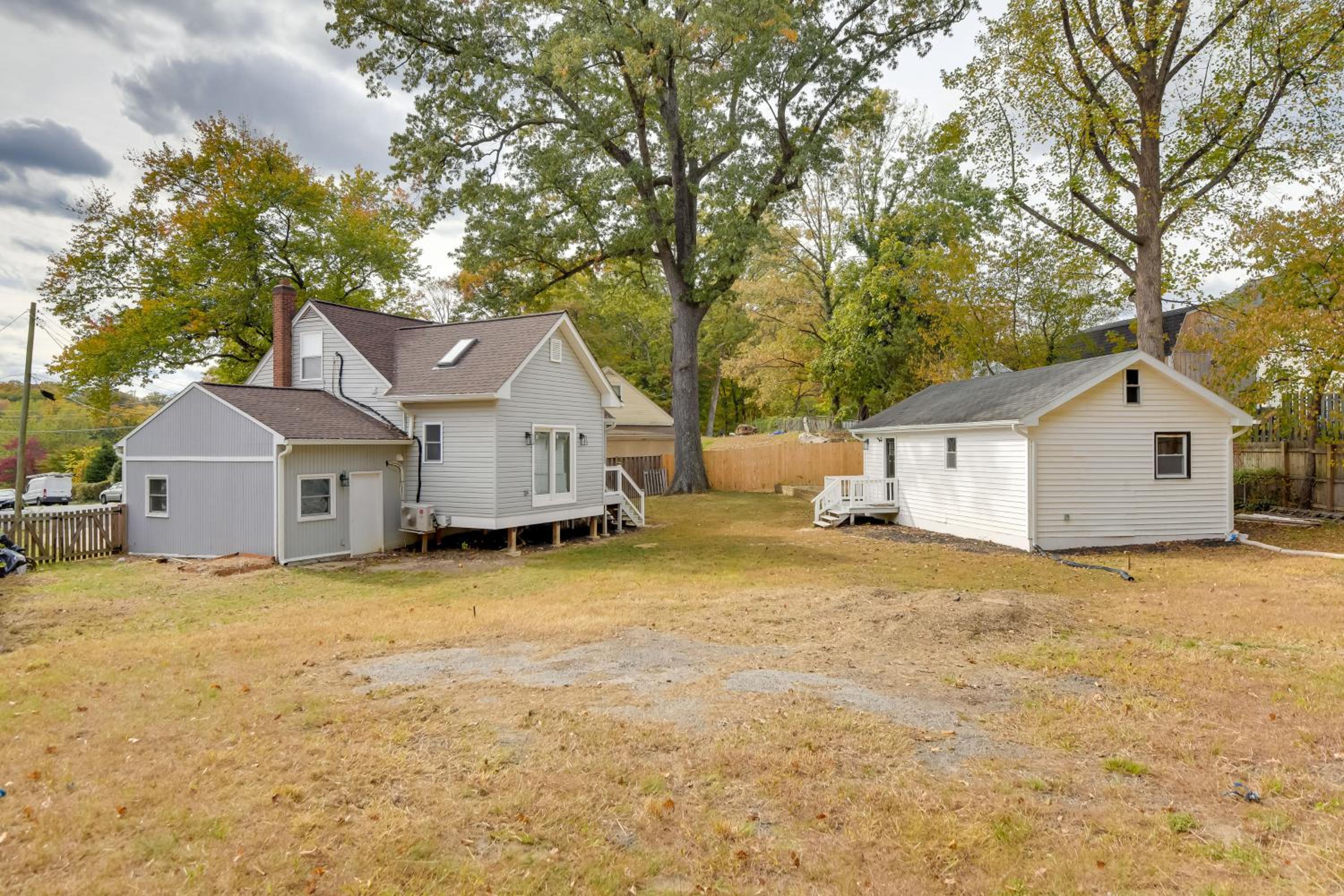 2 Mi to Historic Occoquan District Modern Duplex