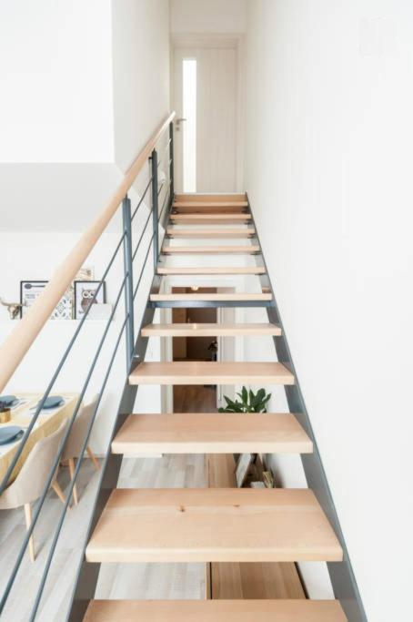 Kent Ridge Loft, Sokolska