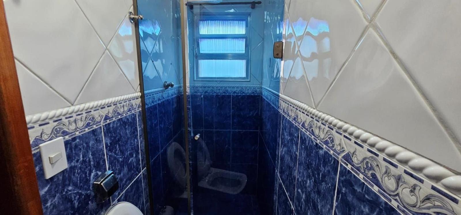 Pousada II House Beach Brasil , Suites com banheiros Privativos, PISCINA com cascata e área familiar para churrasco, Garage GRATUITA, próx-praia da Aviação