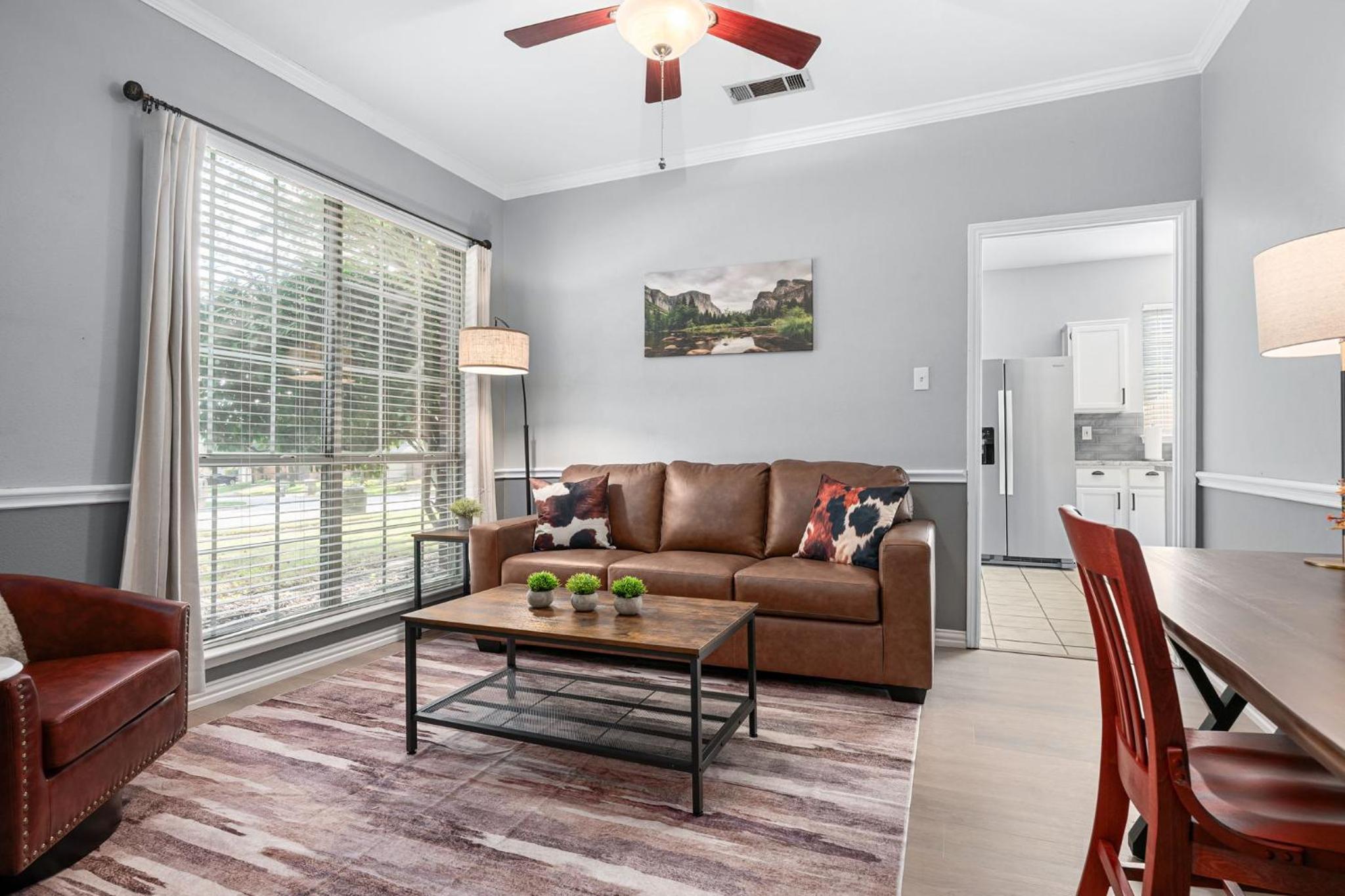 Spacious 4BR home for 12, Family & Friends DFW World Cup Concerts Sports Rodeos