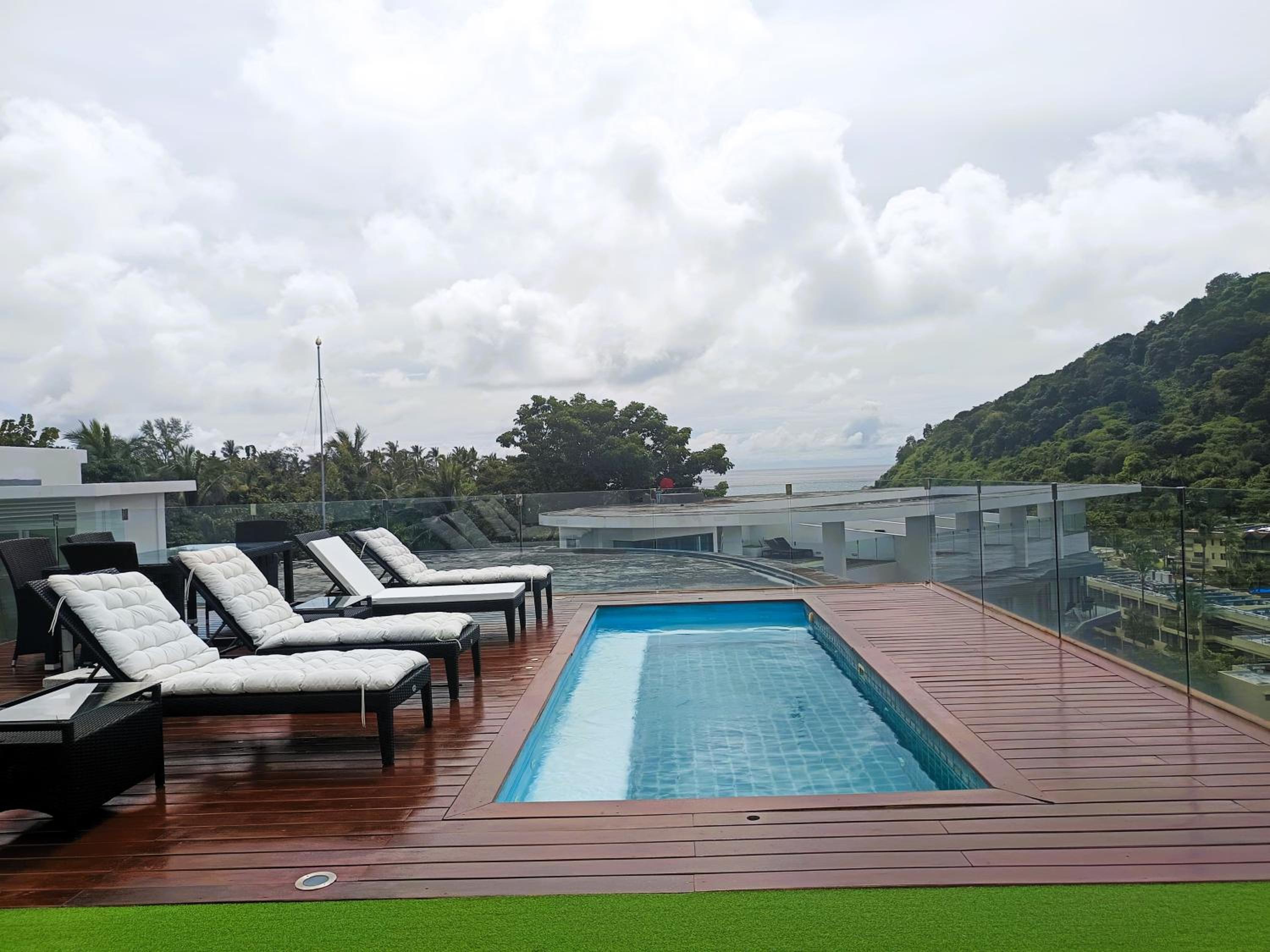 Twin Sands Resort Penthouse