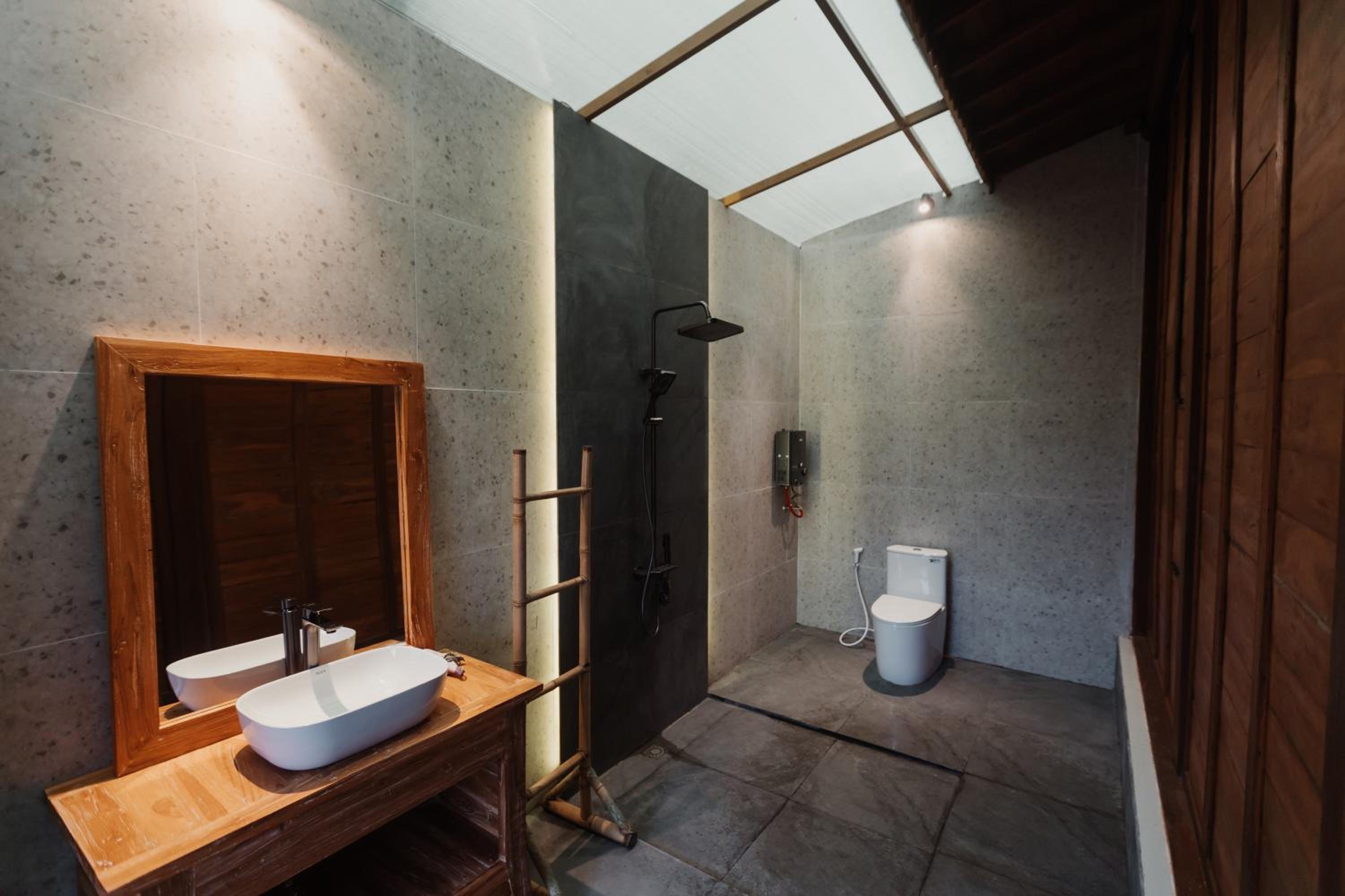 Padi Bali Villa With Private Jacuzzi