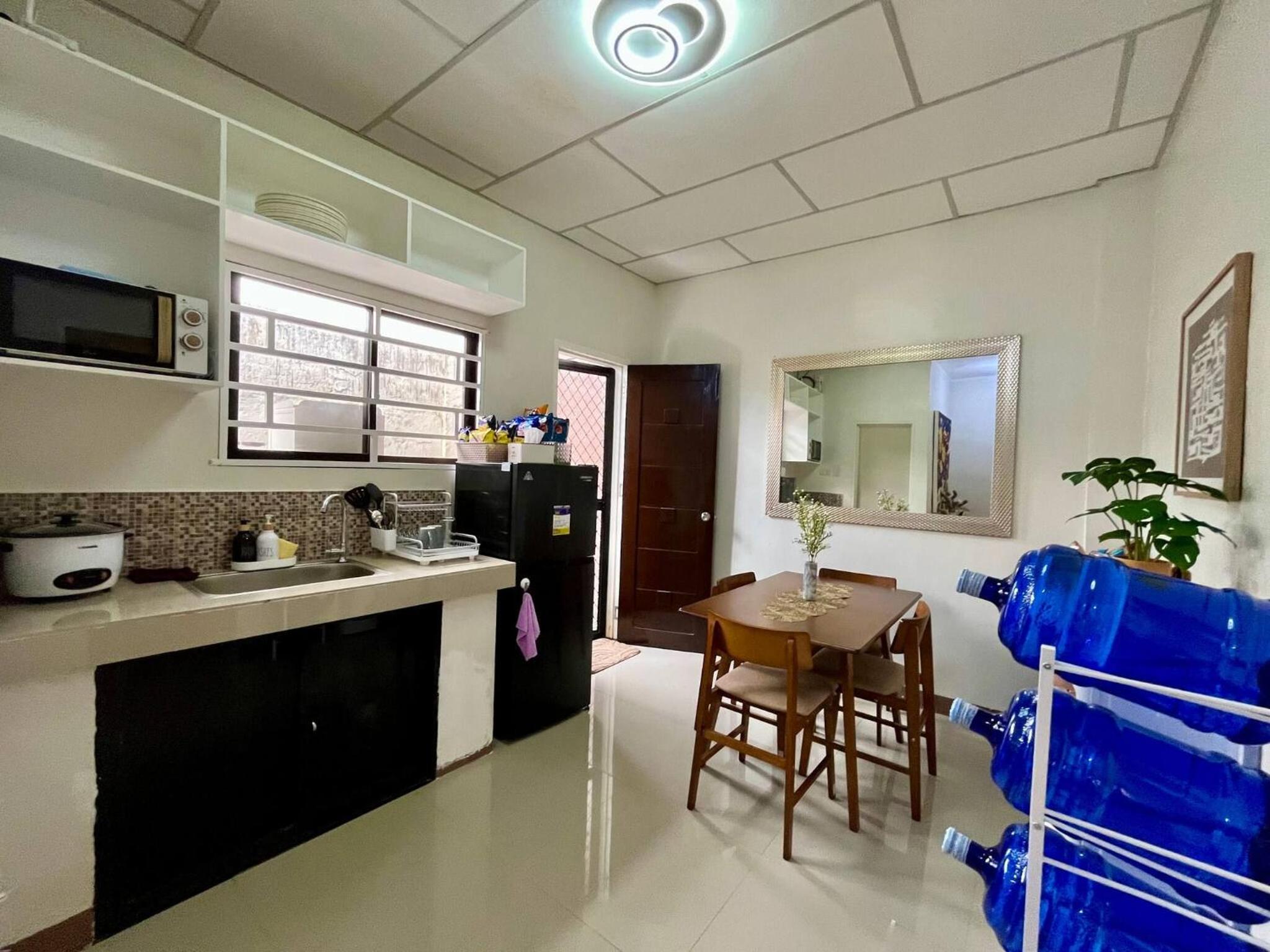 Bloomstone 2BR Family Suite in Gensan