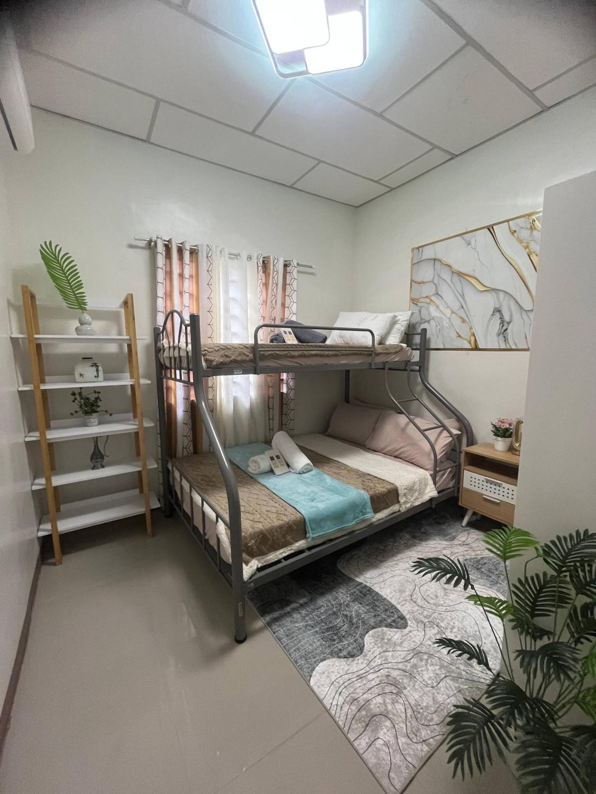 Bloomstone 2BR Family Suite in Gensan