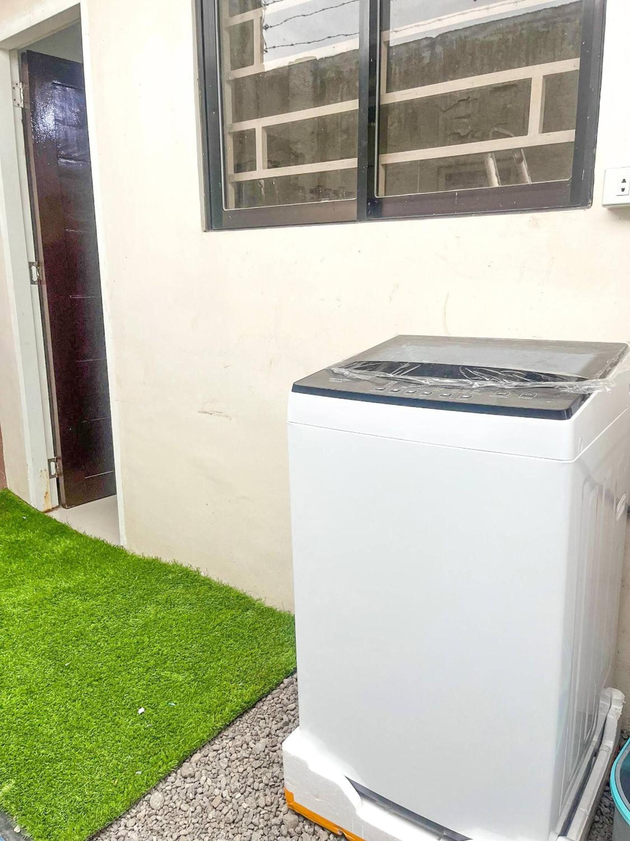 Bloomstone 2BR Family Suite in Gensan