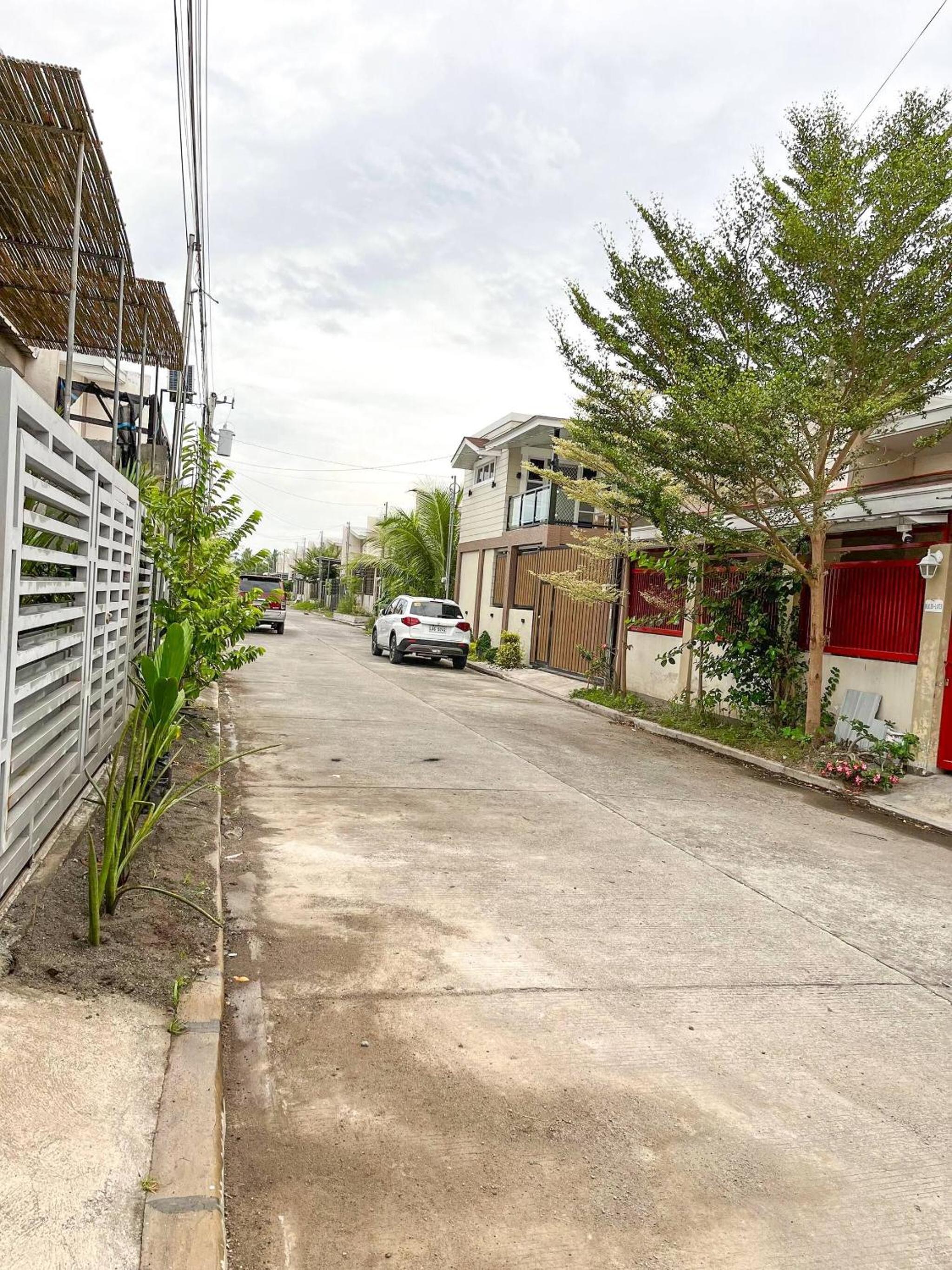 Bloomstone 2BR Family Suite in Gensan