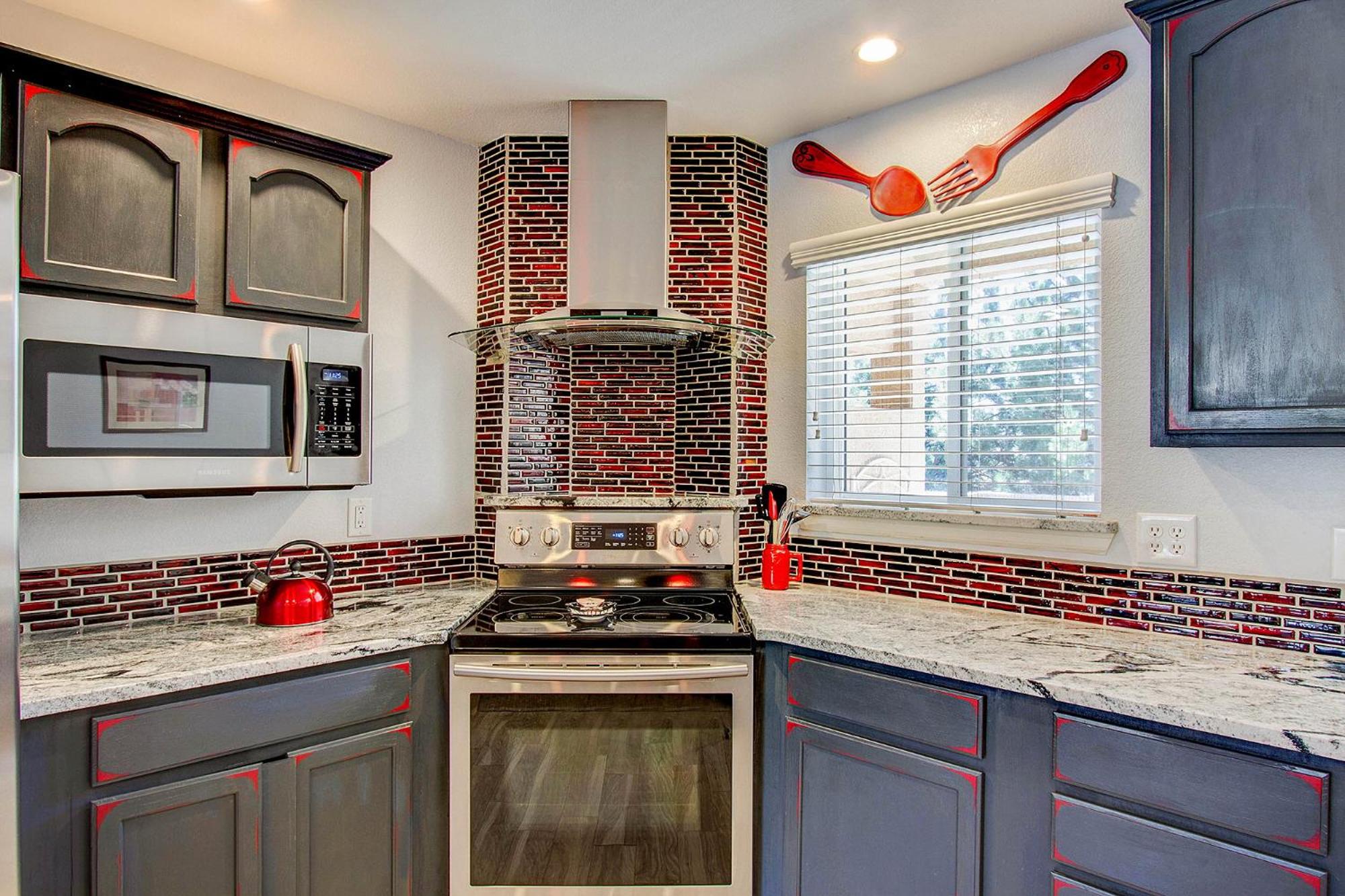 Pet Friendly Home Near Peterson AFB