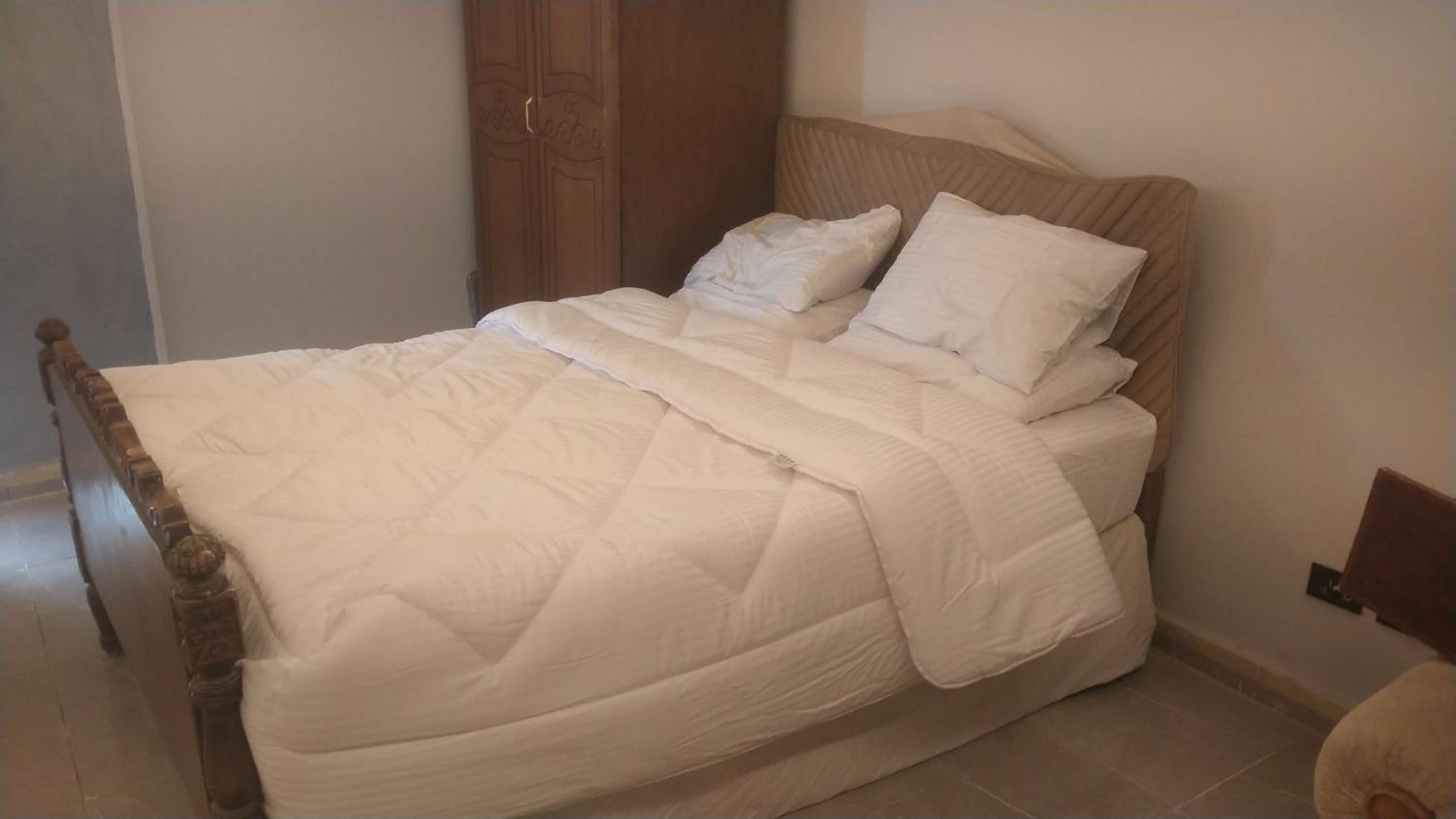Quiet & Fully Equipped Private Room, New Cairo